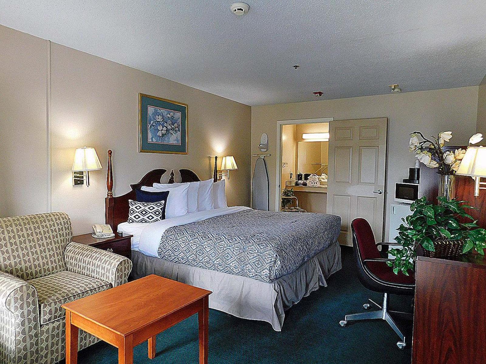 Americas Best Value Inn - Rome photo 16