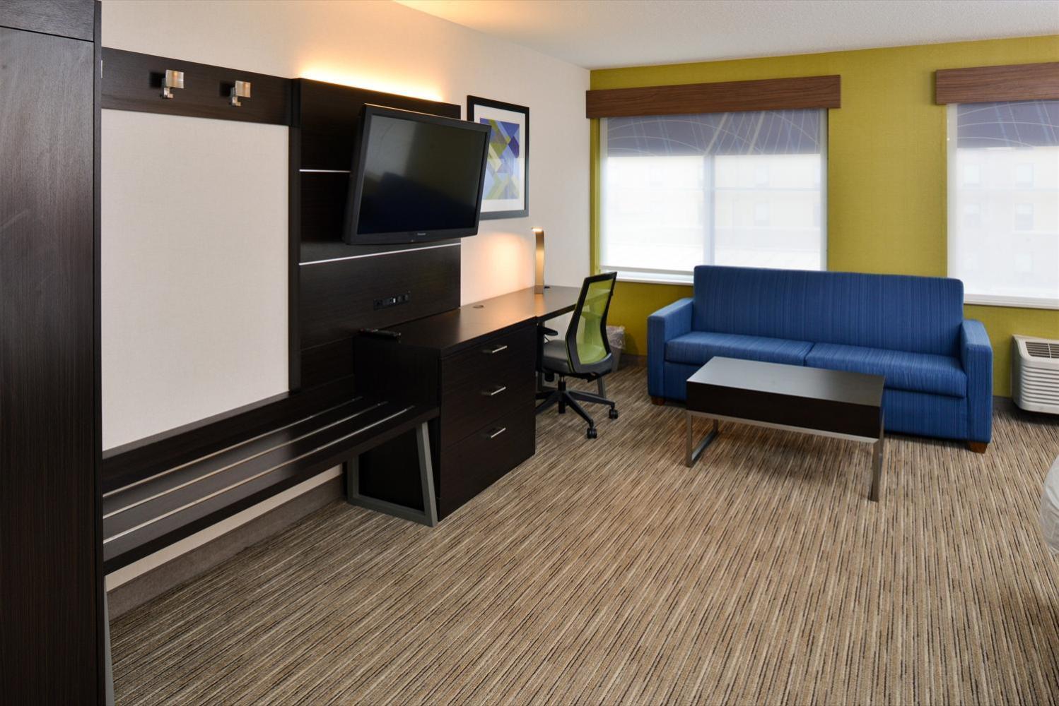 Holiday Inn Express Wixom by IHG photo 20