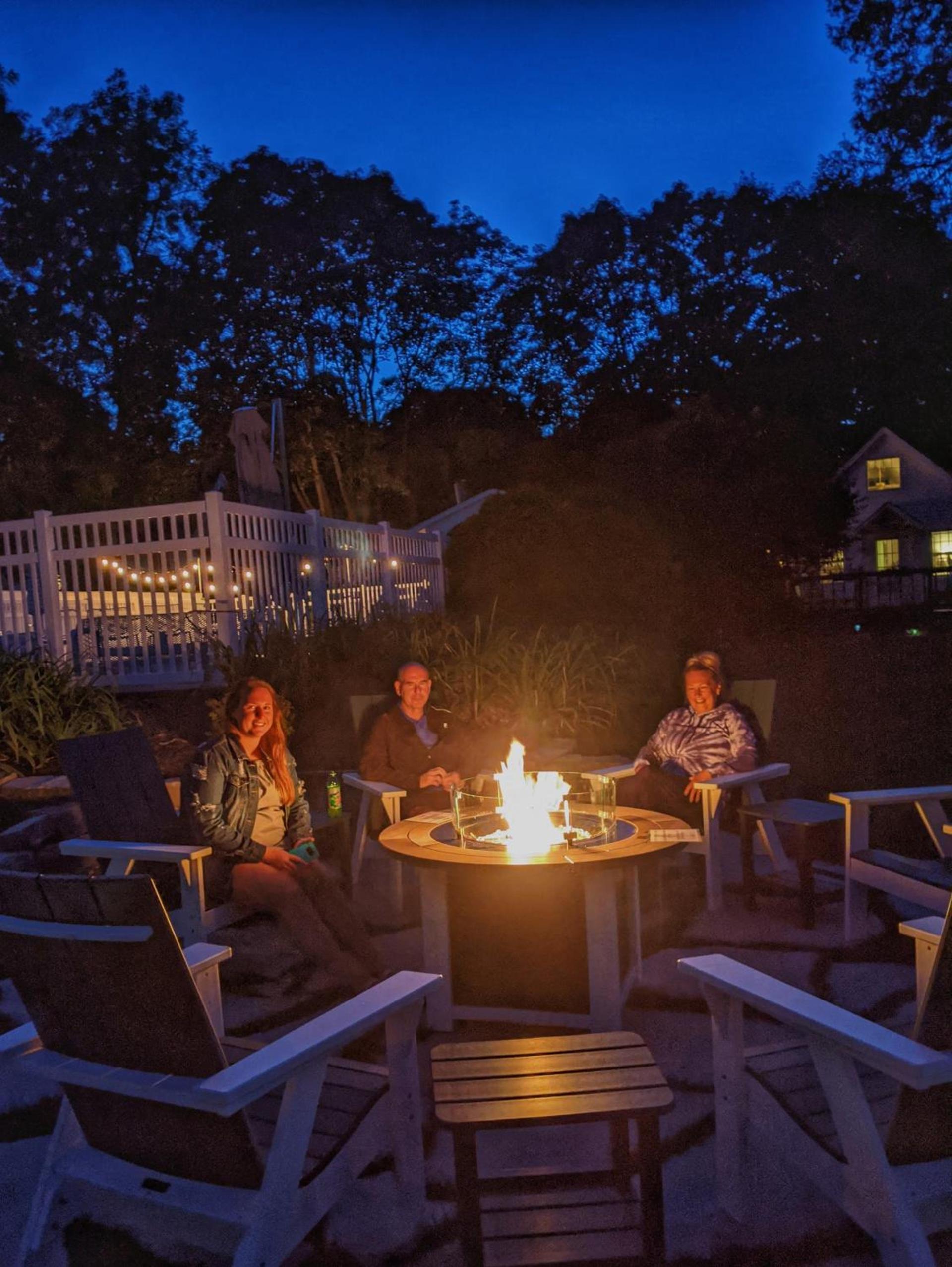 Cedar Court Inn photo 57