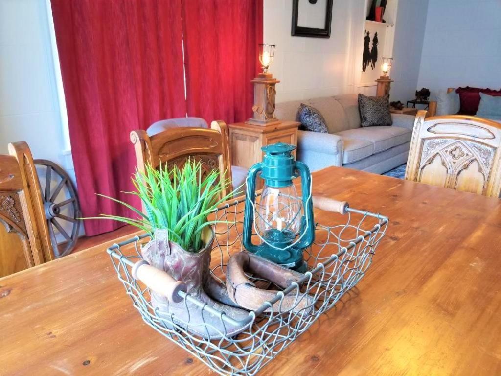 Mrs. Anderson's Lodging photo 96