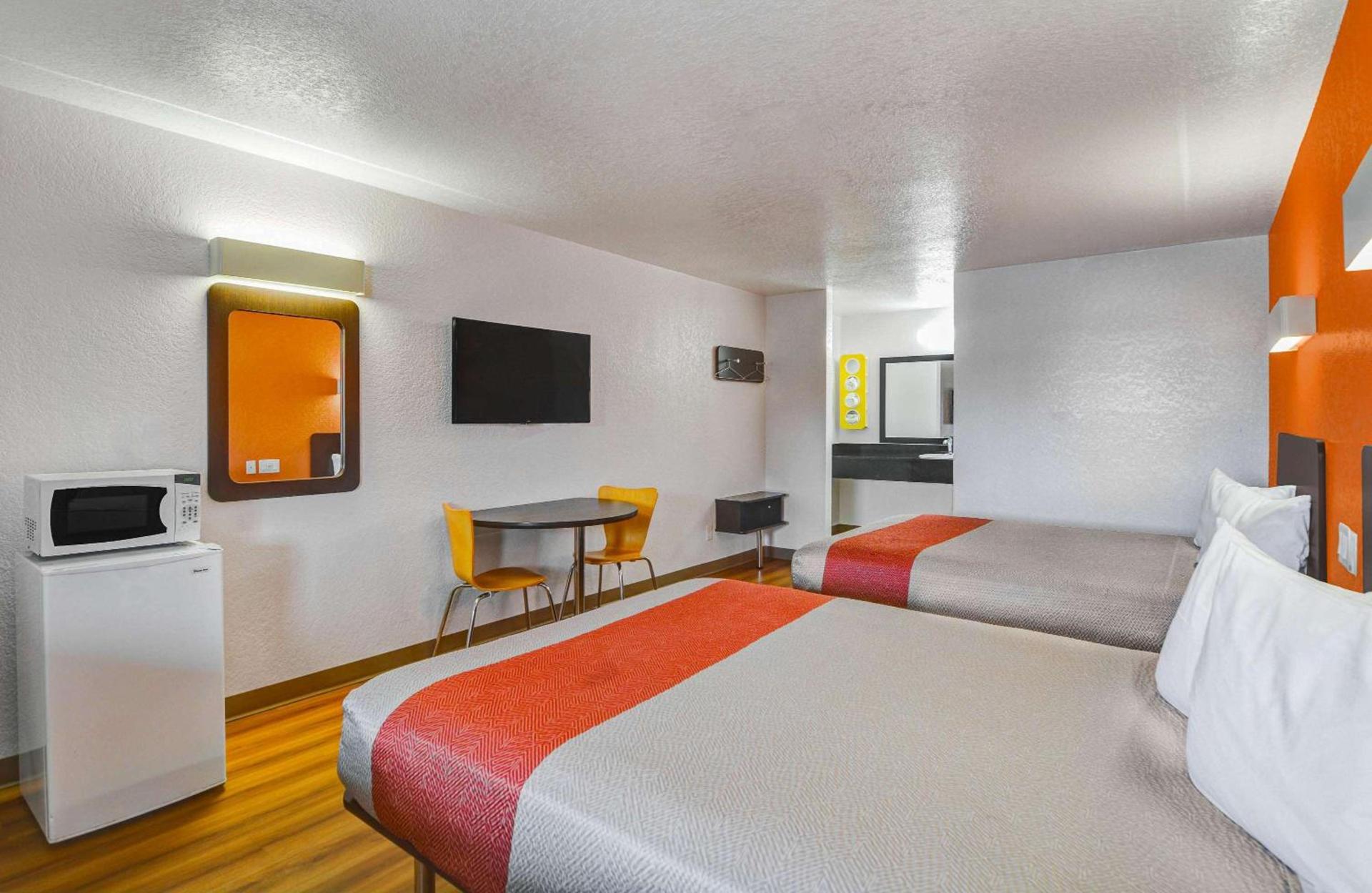Motel 6-Moultrie, GA photo 12