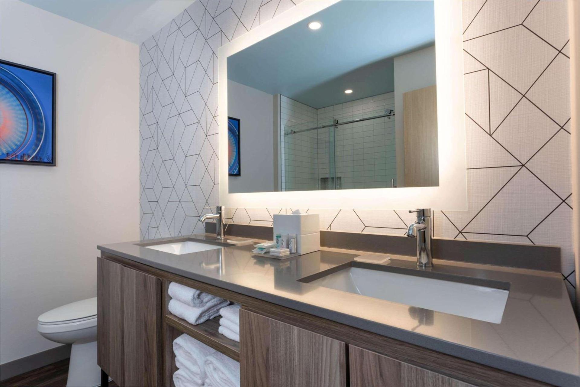 TRYP by Wyndham Orlando photo 21