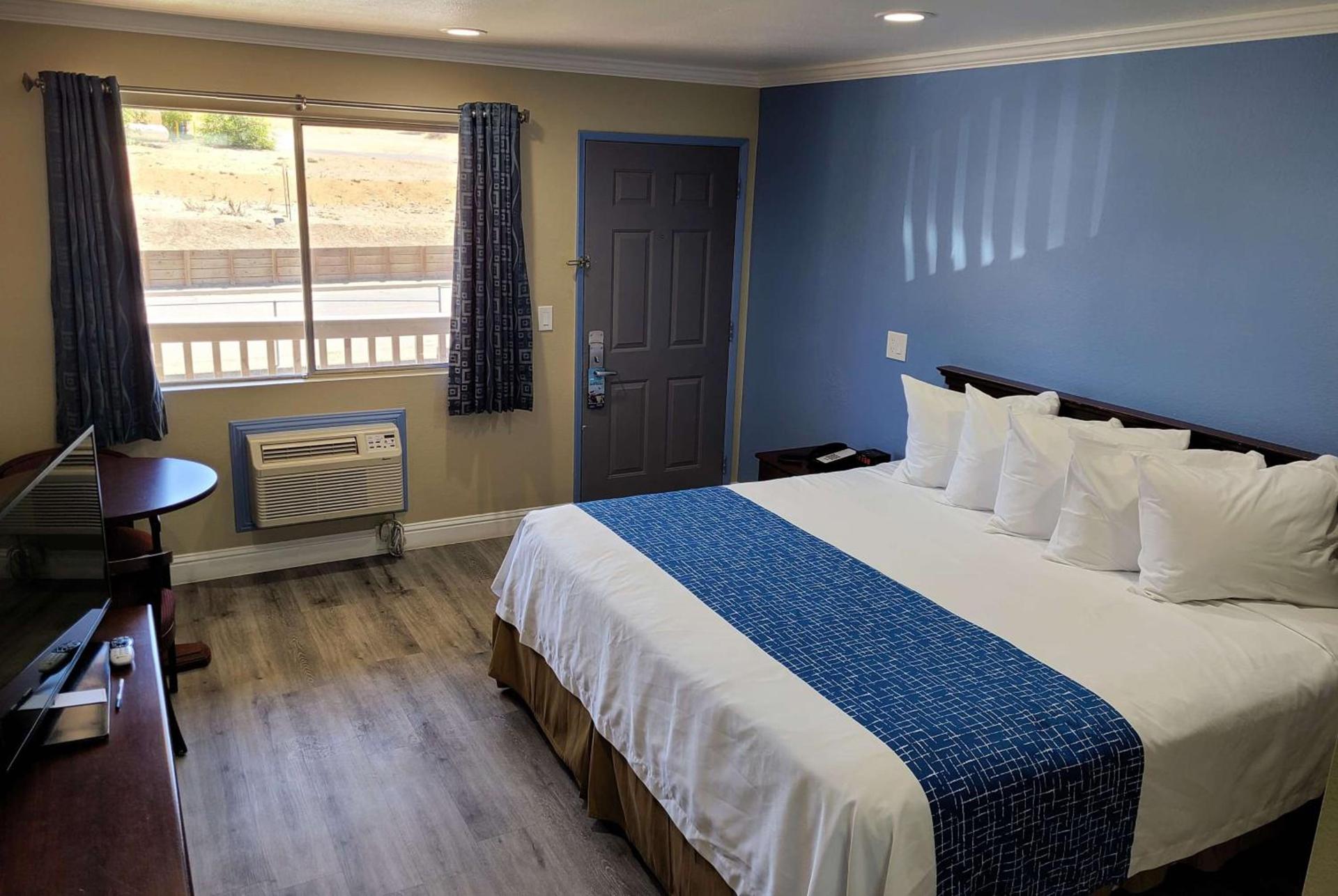 Travelodge by Wyndham Clearlake photo 36