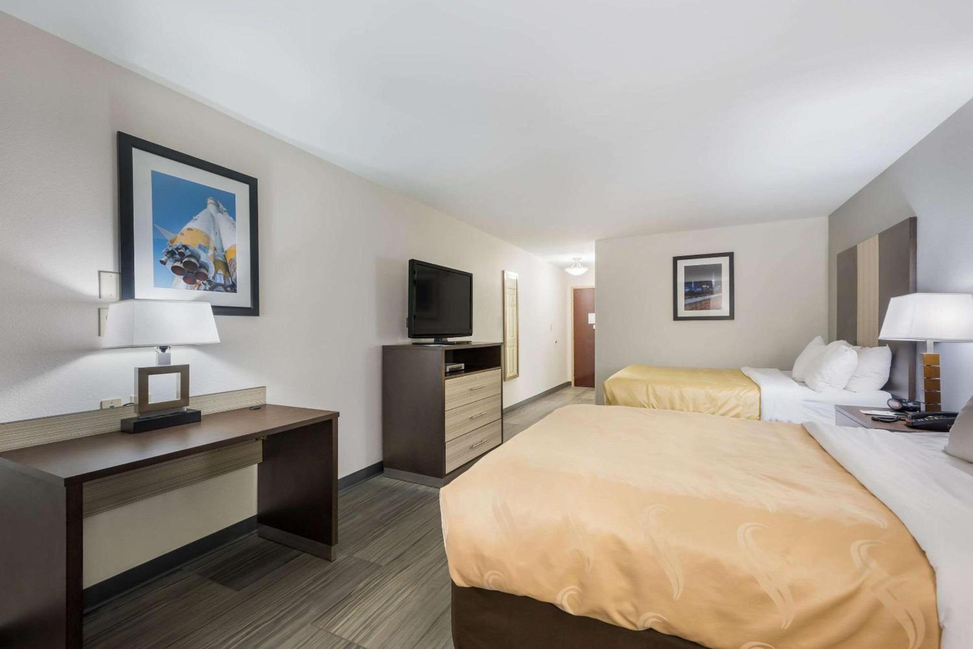Quality Inn & Suites Huntsville Research Park Area photo 6