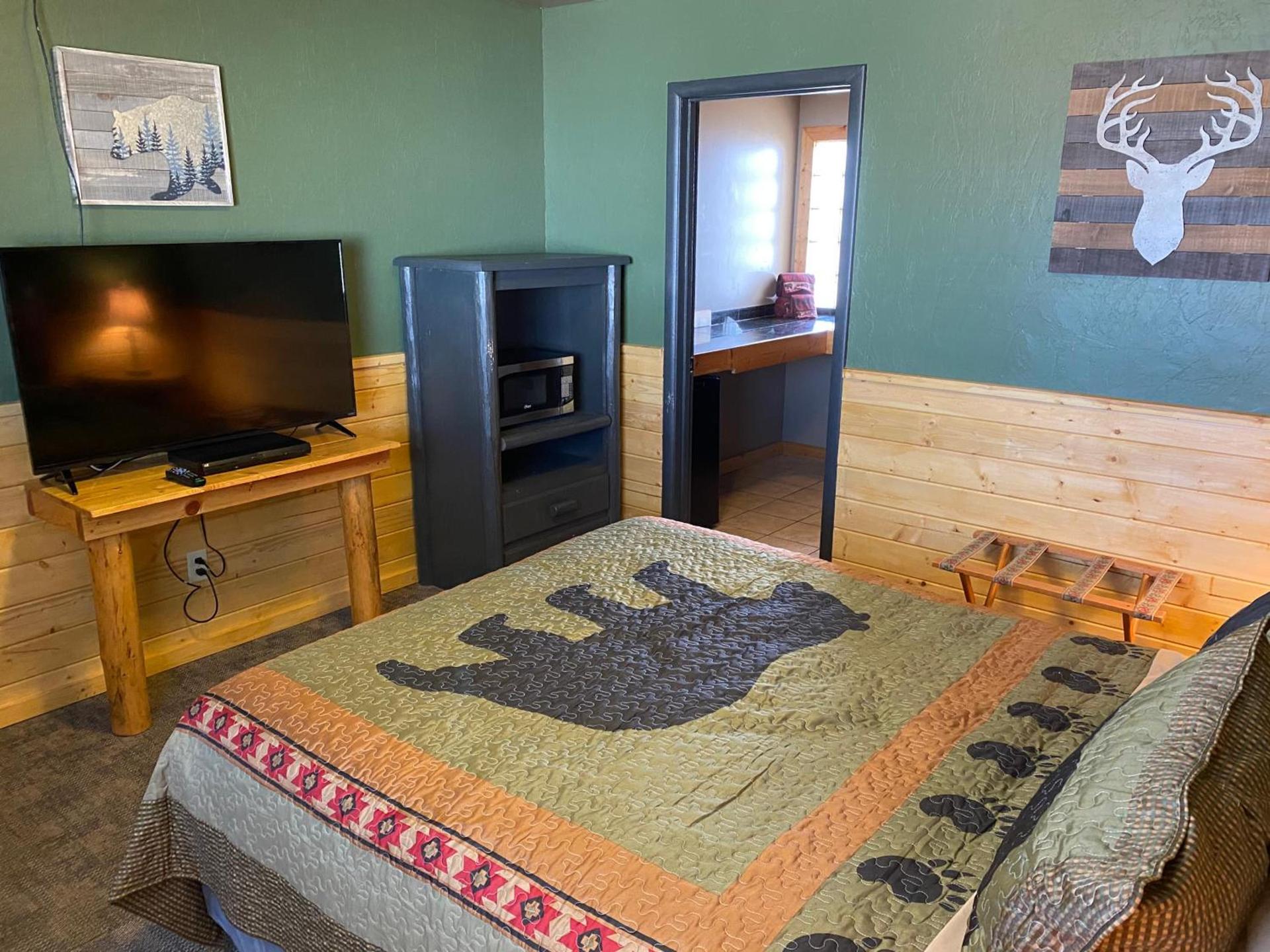 The Fishing Bear Lodge photo 12