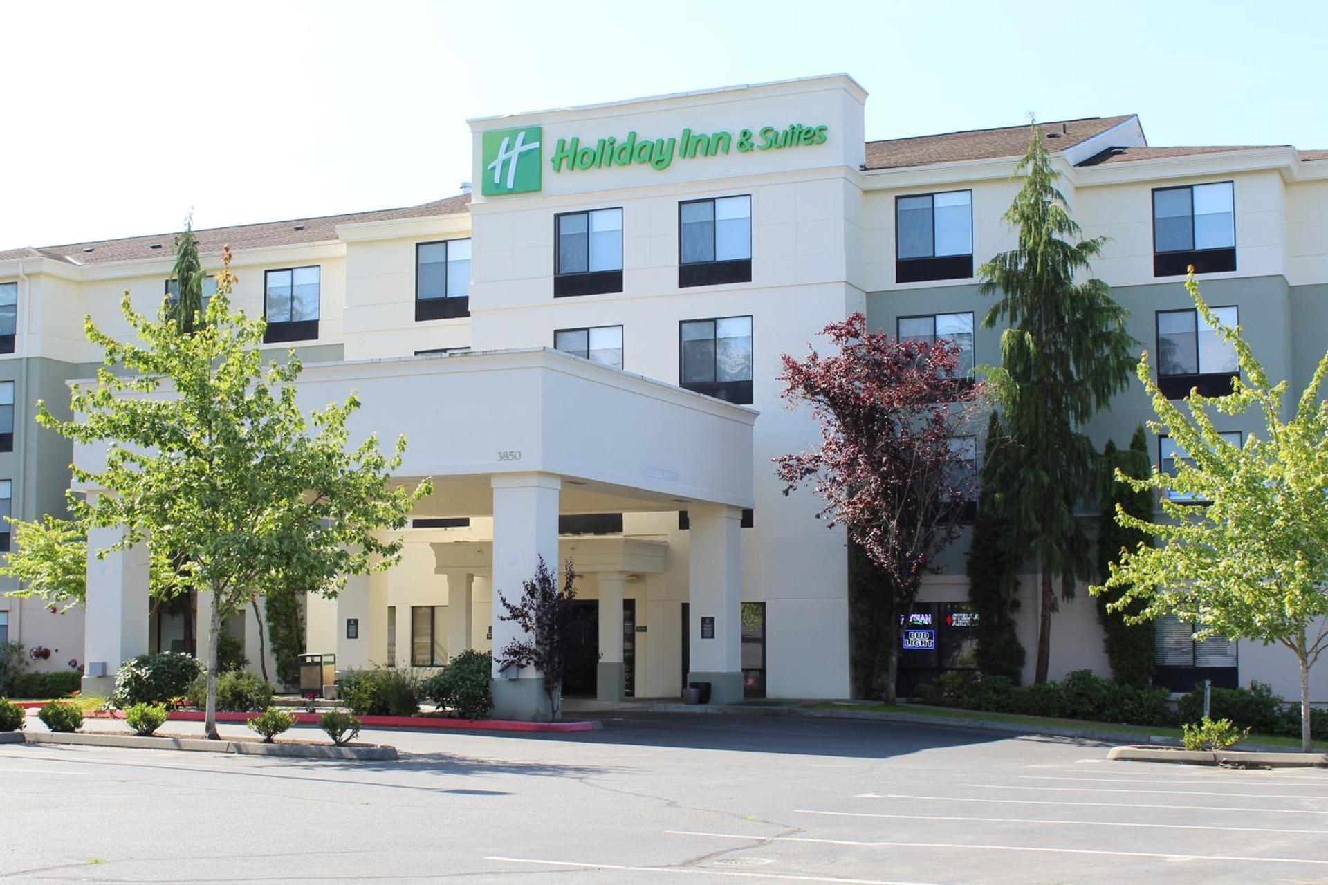Holiday Inn & Suites Bothell an IHG Hotel photo 12