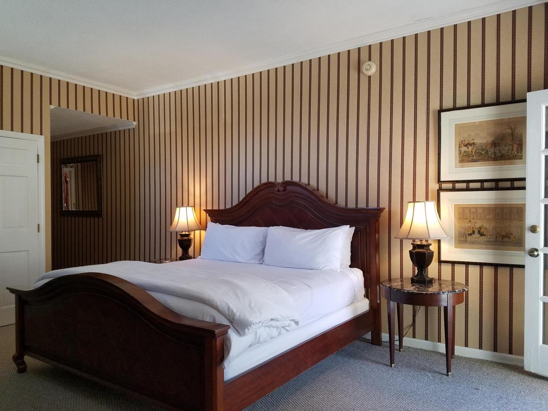 Copper Beech Inn photo 73