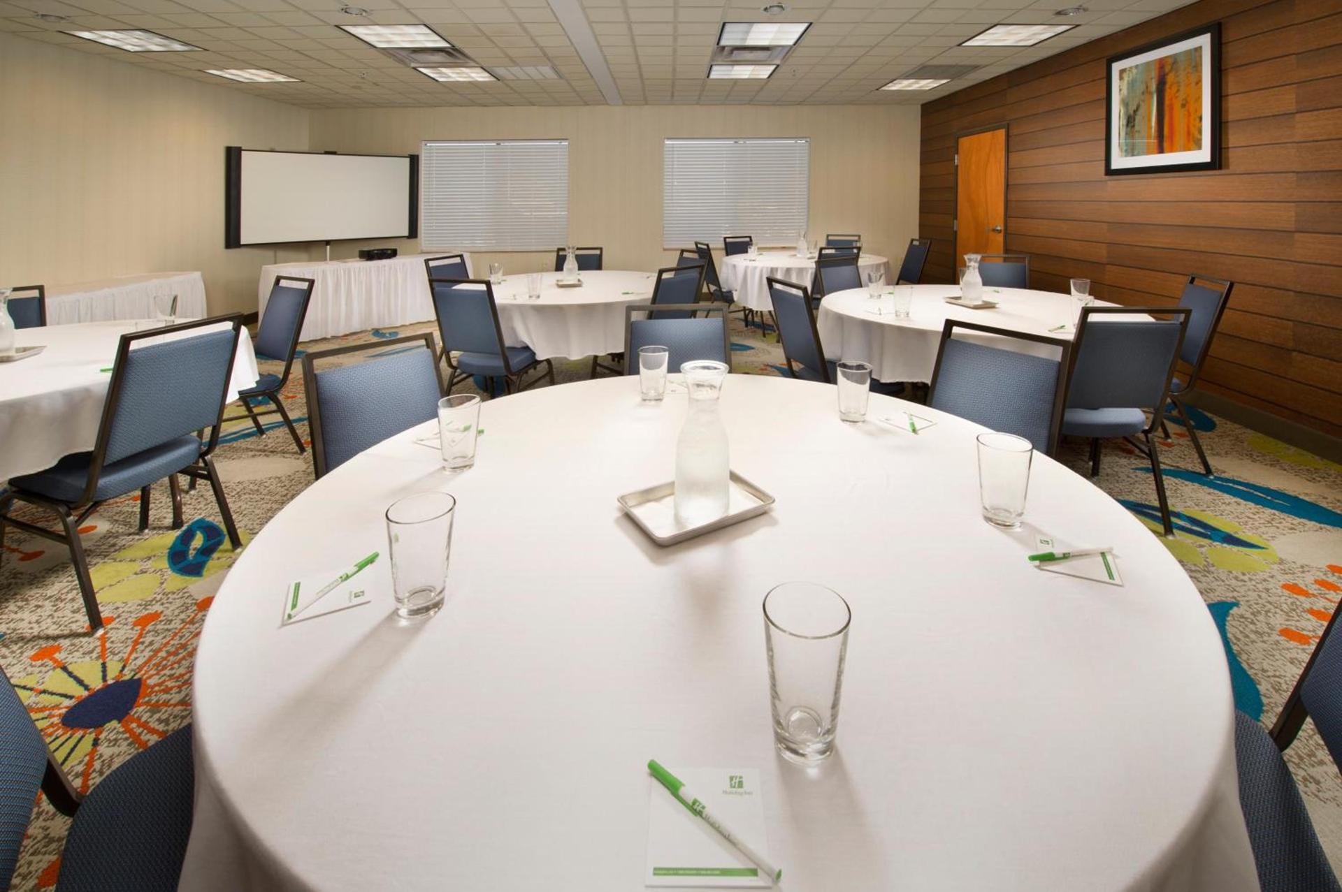 Holiday Inn El Paso Airport by IHG photo 14
