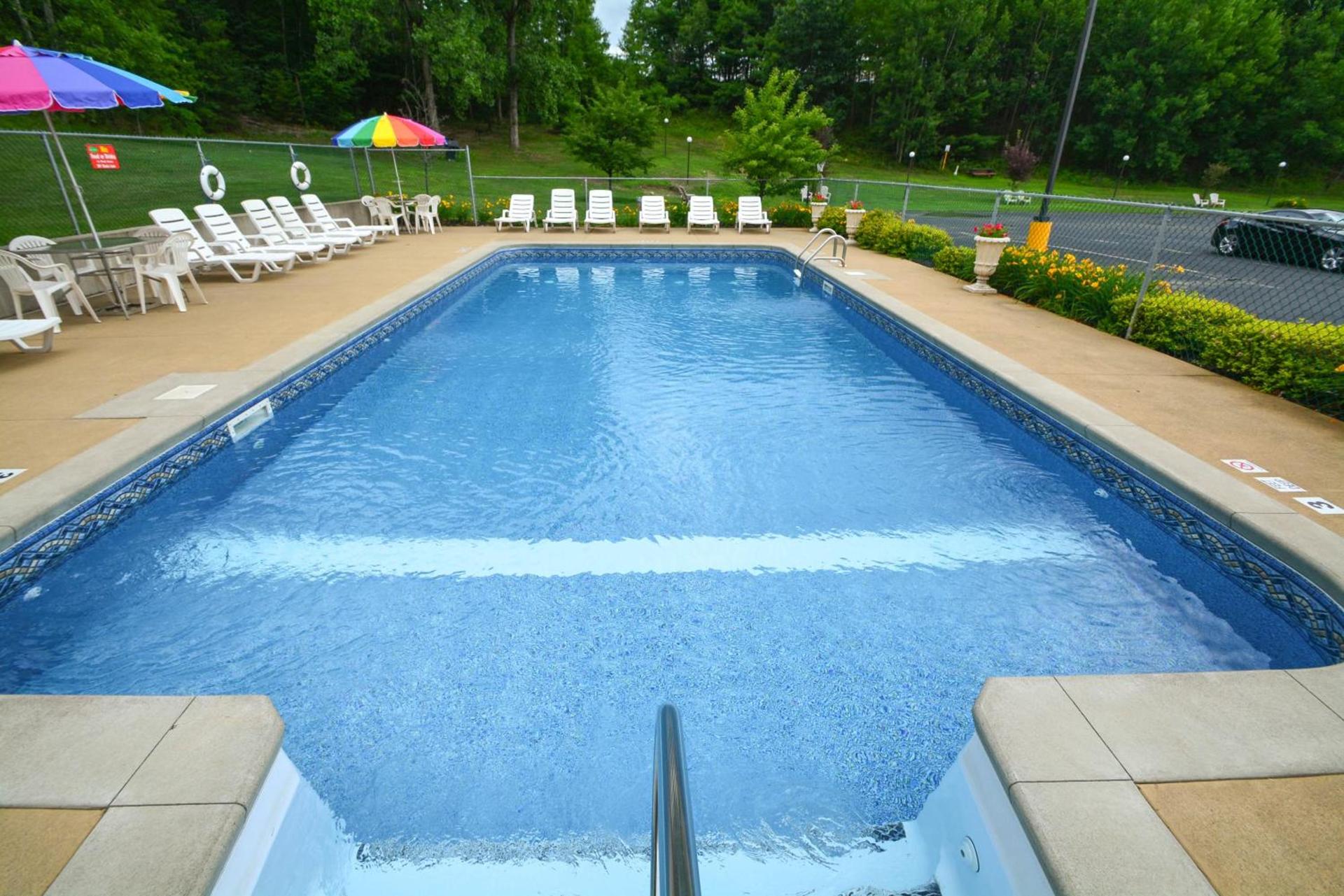 Wingate by Wyndham Lake George photo 52