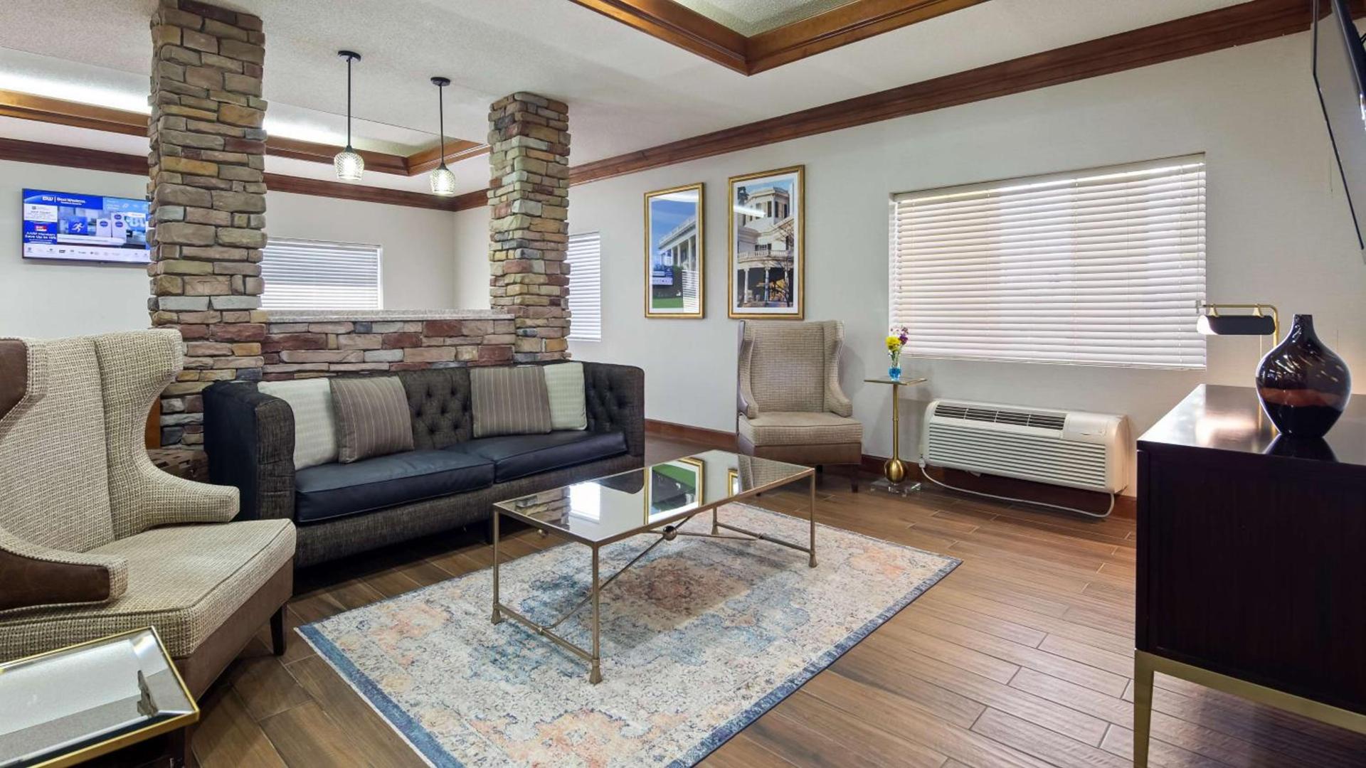 Best Western Inn & Suites photo 4