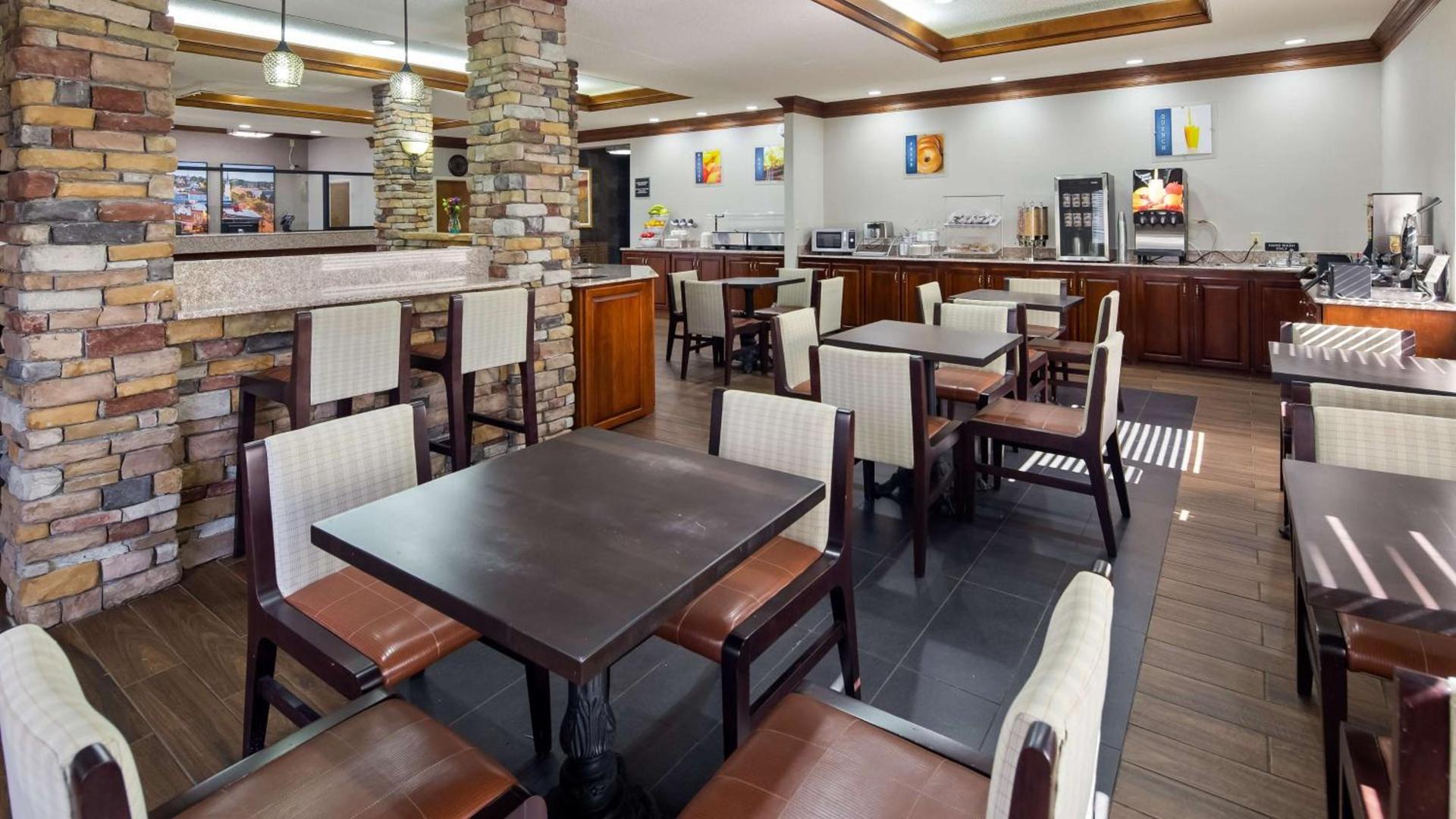 Best Western Inn & Suites photo 6