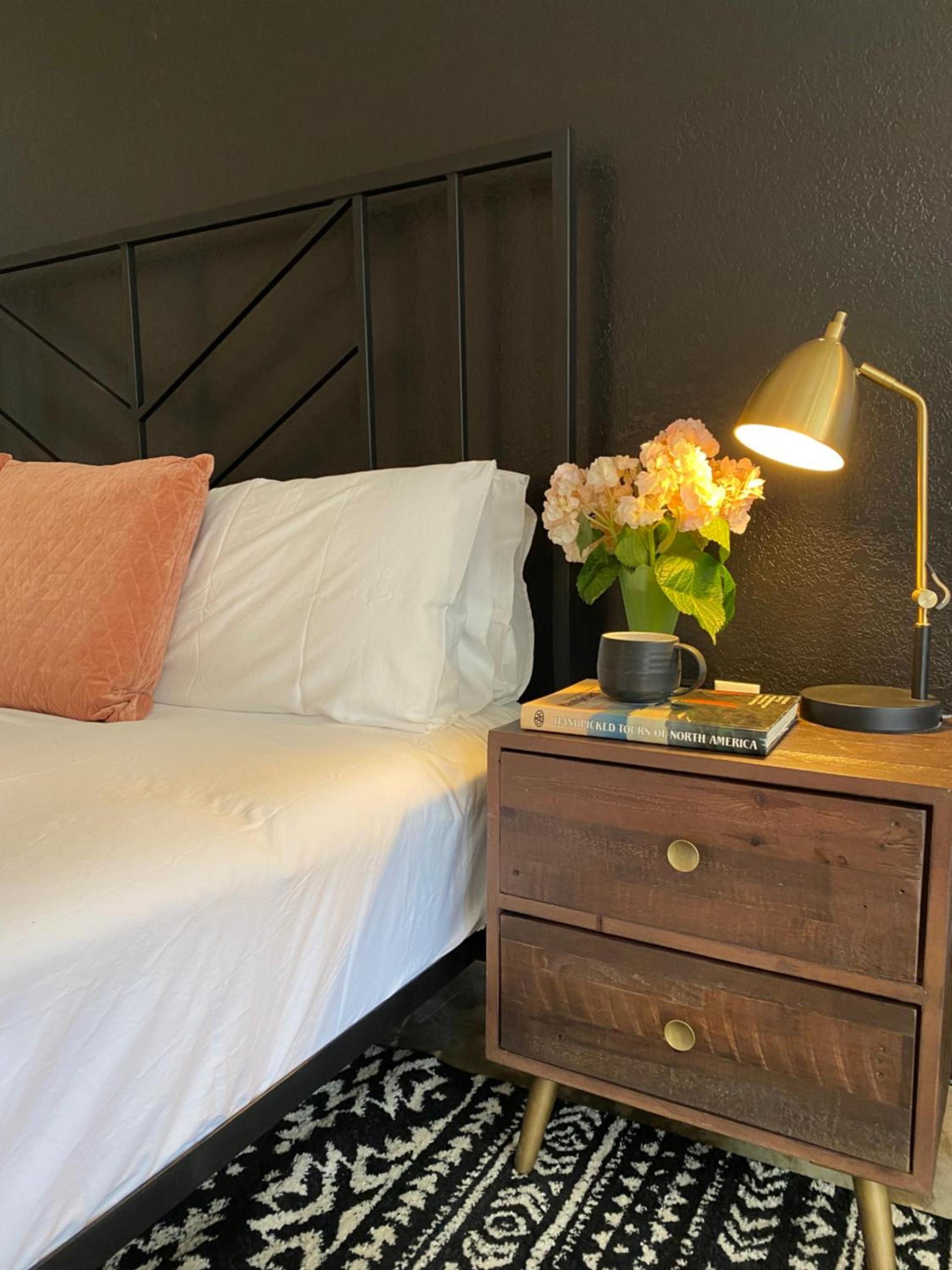 Wimberley Inn & bar photo 63