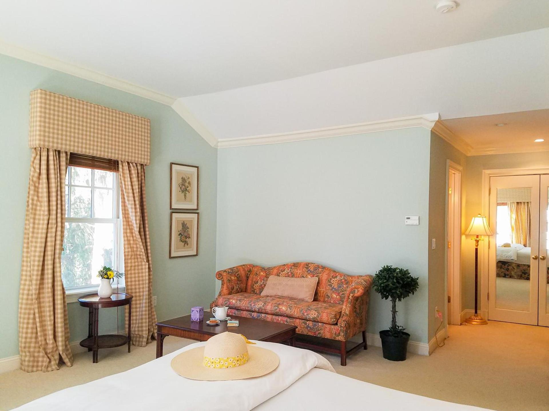 Copper Beech Inn photo 51