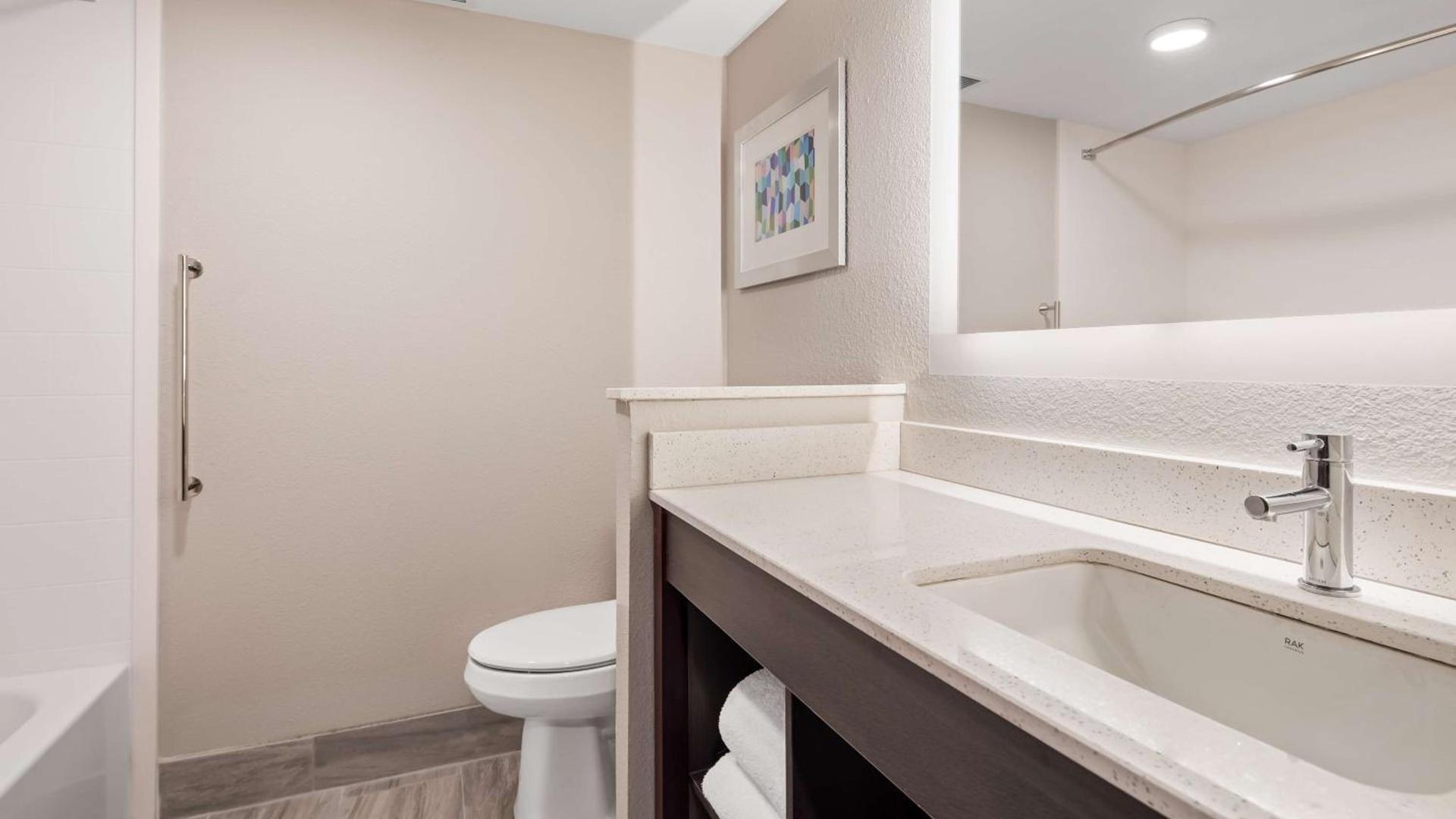 Best Western Plus Executive Residency Nashville photo 24
