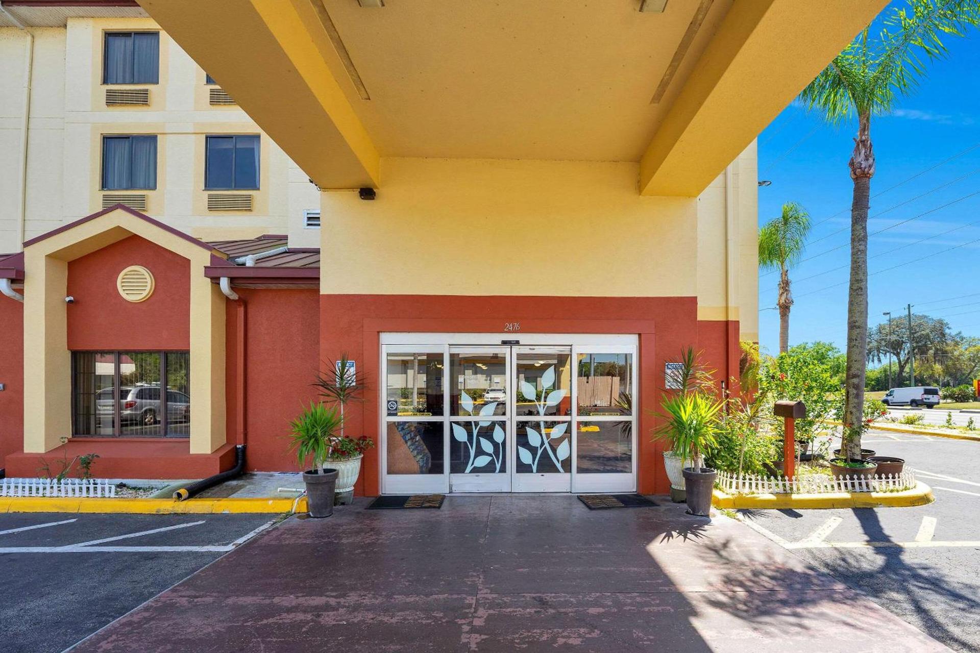 Wingate by Wyndham Leesburg Florida photo 6