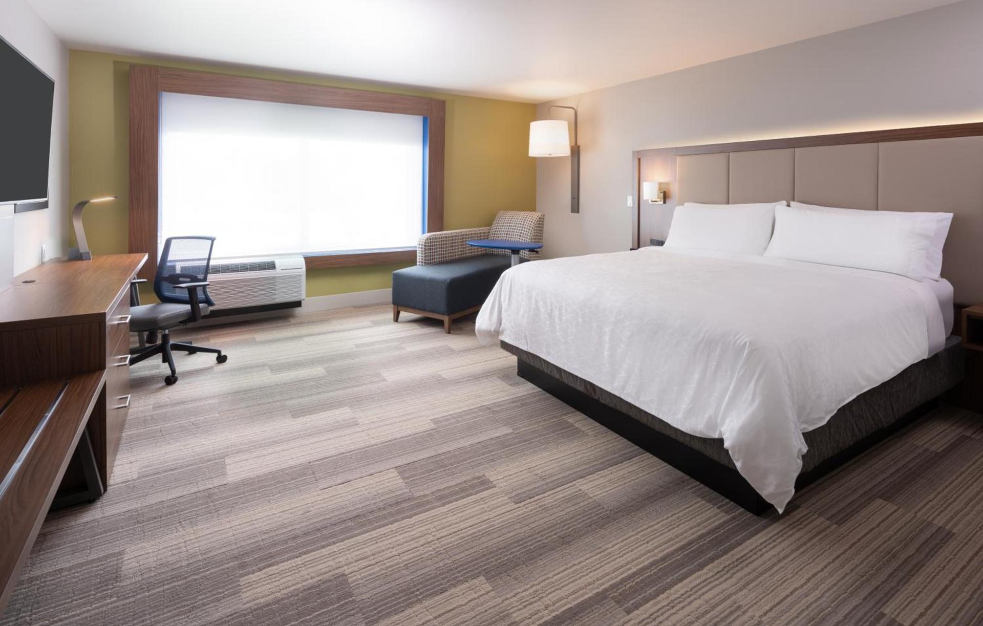 Holiday Inn Express Doral Miami by IHG photo 9