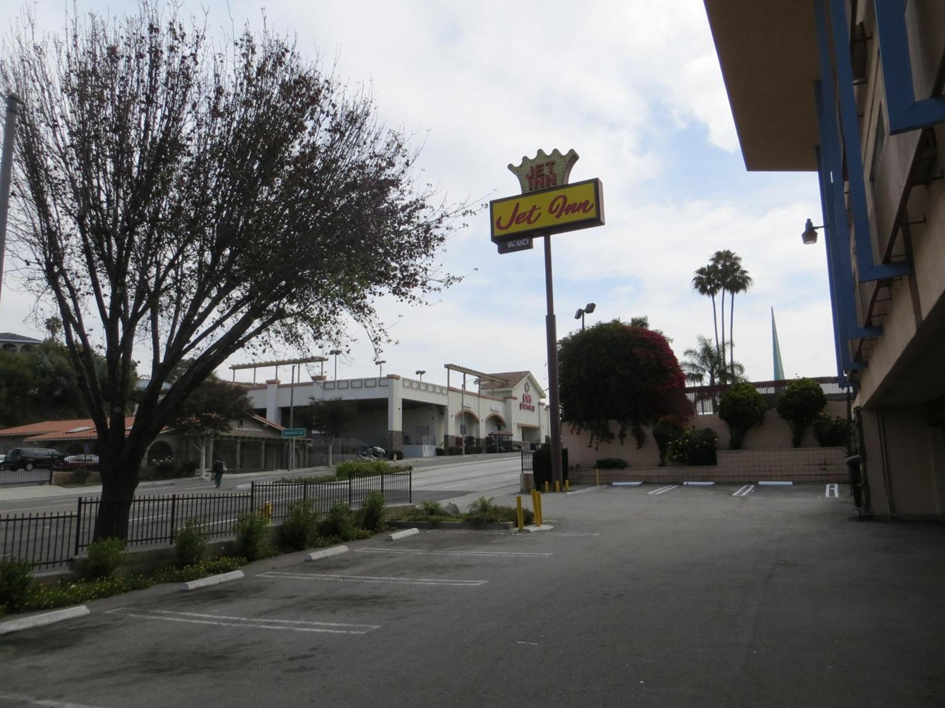 Jet Inn photo 11