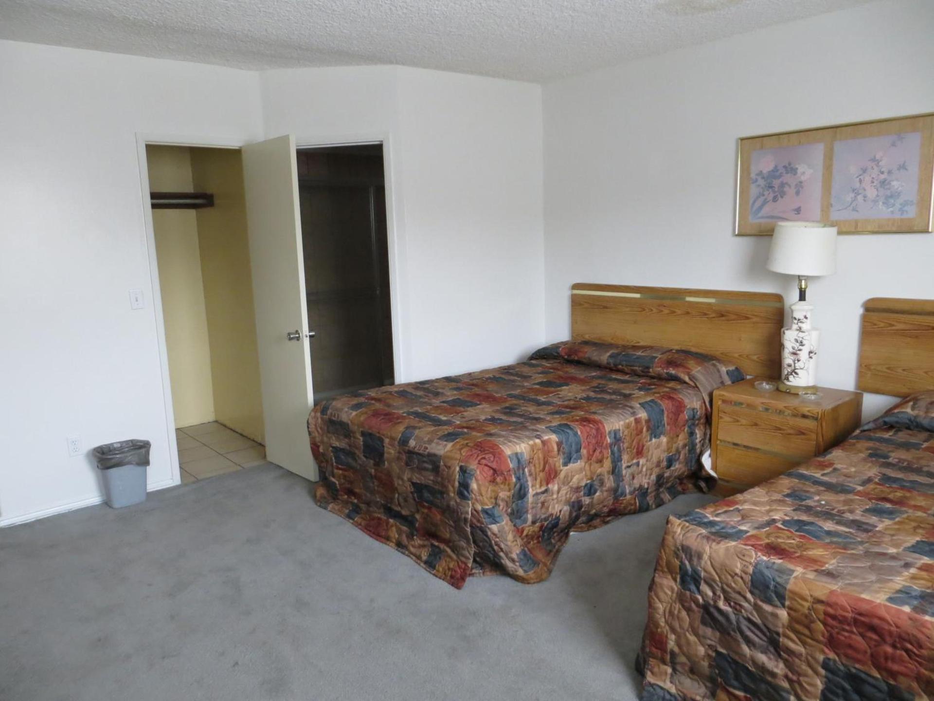 Jet Inn photo 16