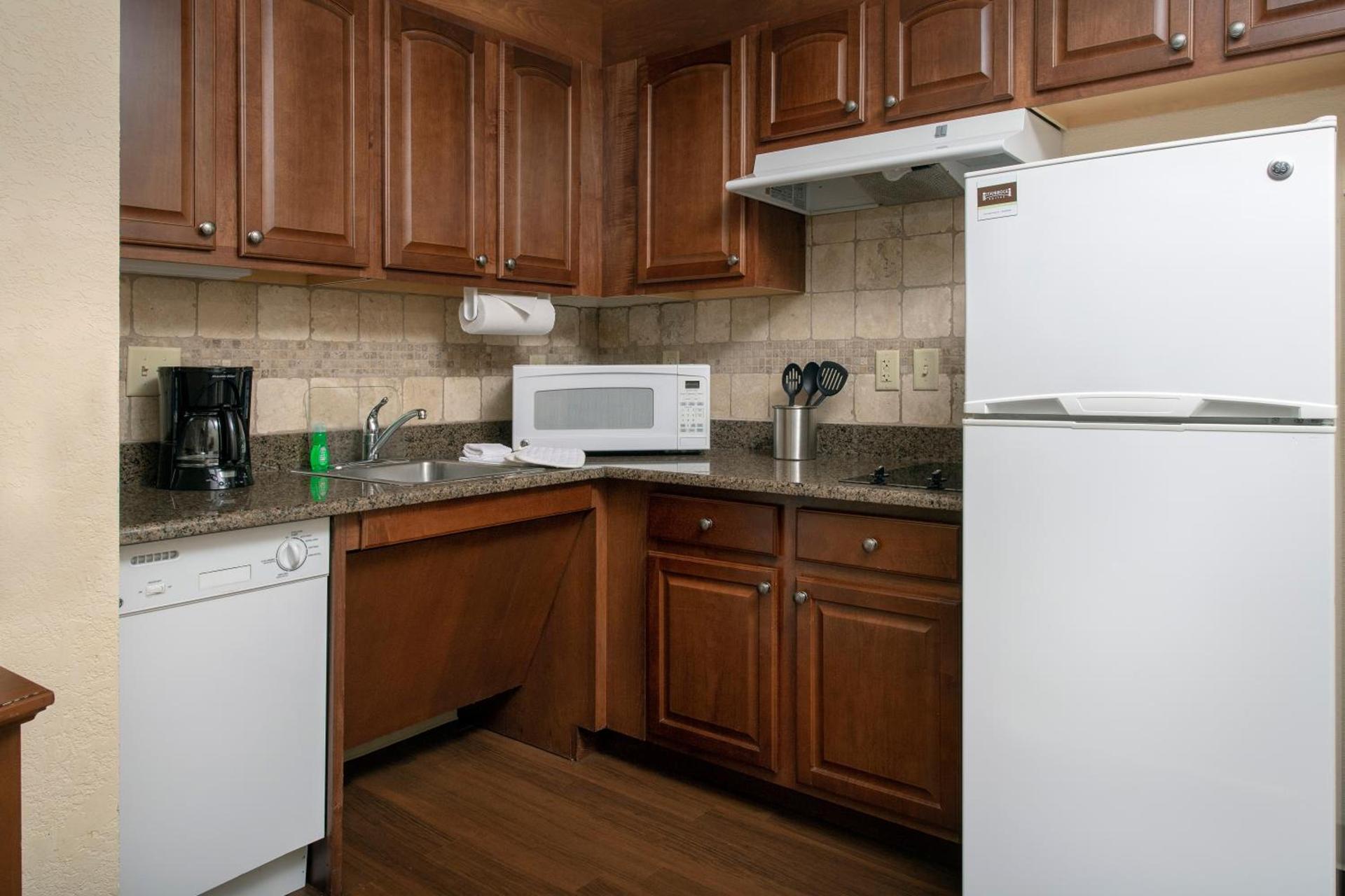 Staybridge Suites North Brunswick by IHG photo 19