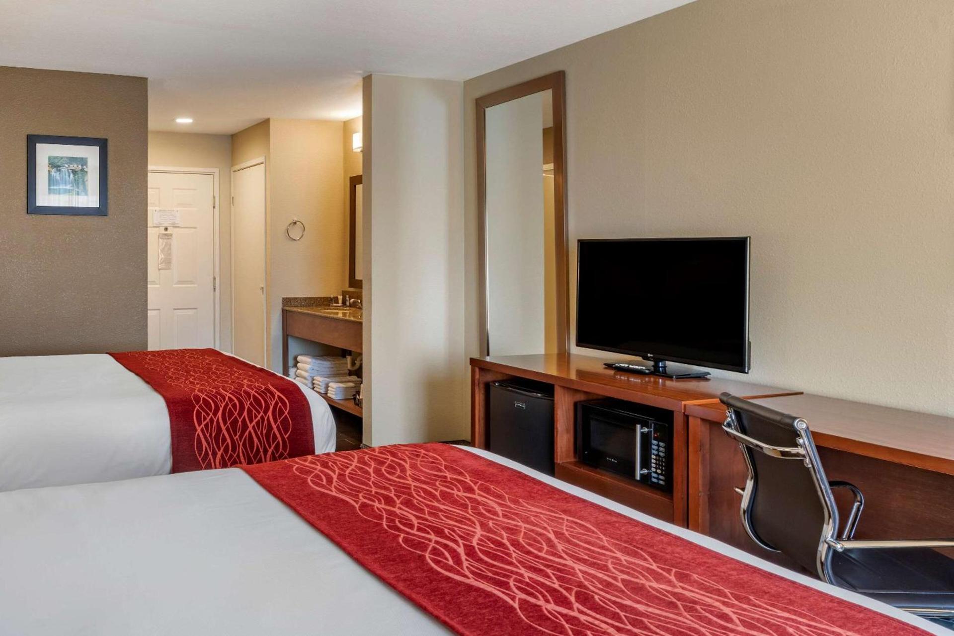 Comfort Inn Roseburg photo 6
