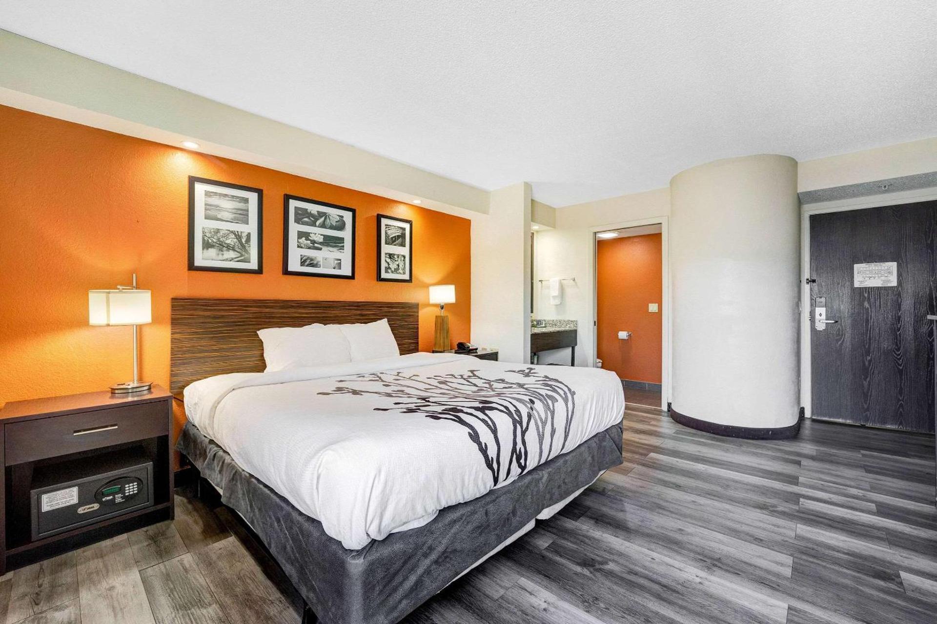 Wingate by Wyndham Leesburg Florida photo 18