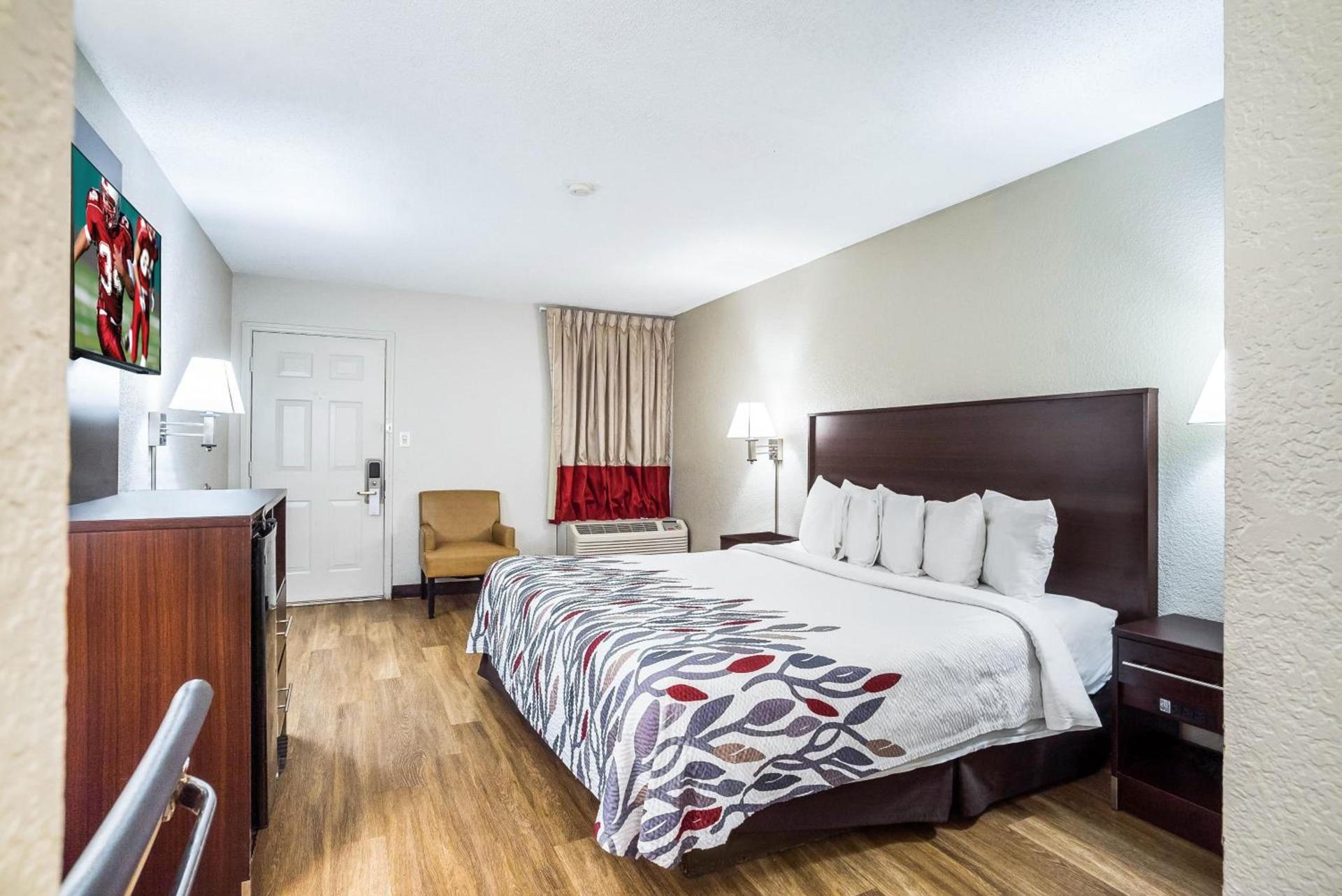 Red Roof Inn Spartanburg - I-26 photo 15