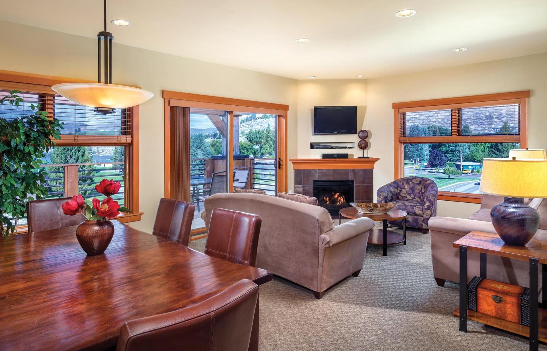 WorldMark Chelan - Lake House photo 2