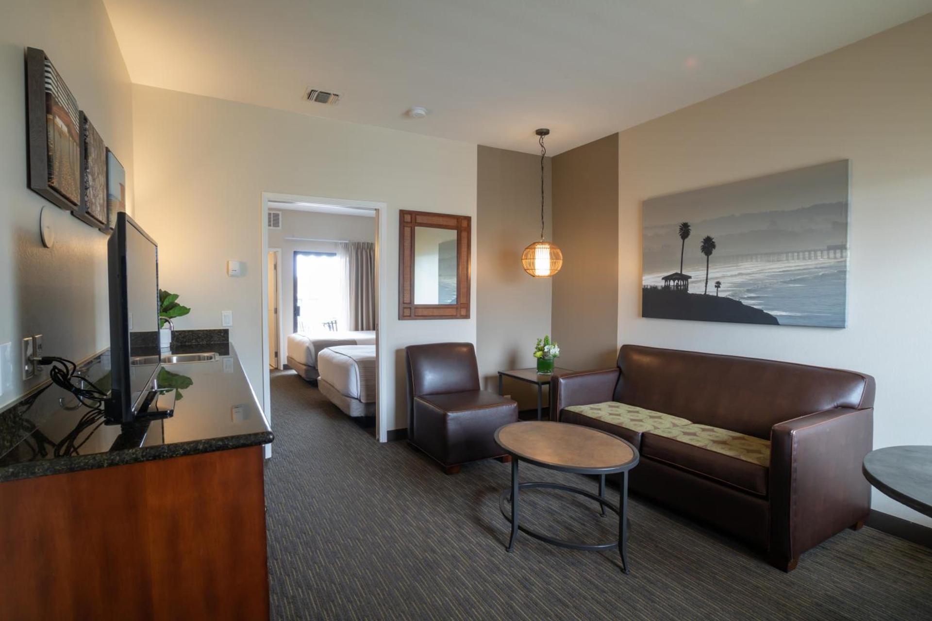 Oxford Suites Pismo Beach photo 43