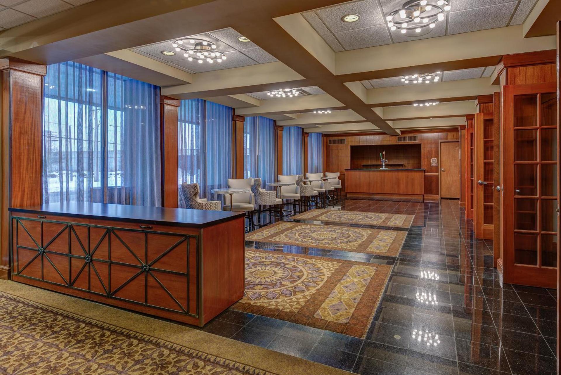 Holiday Inn East Windsor - Cranbury Area photo 2