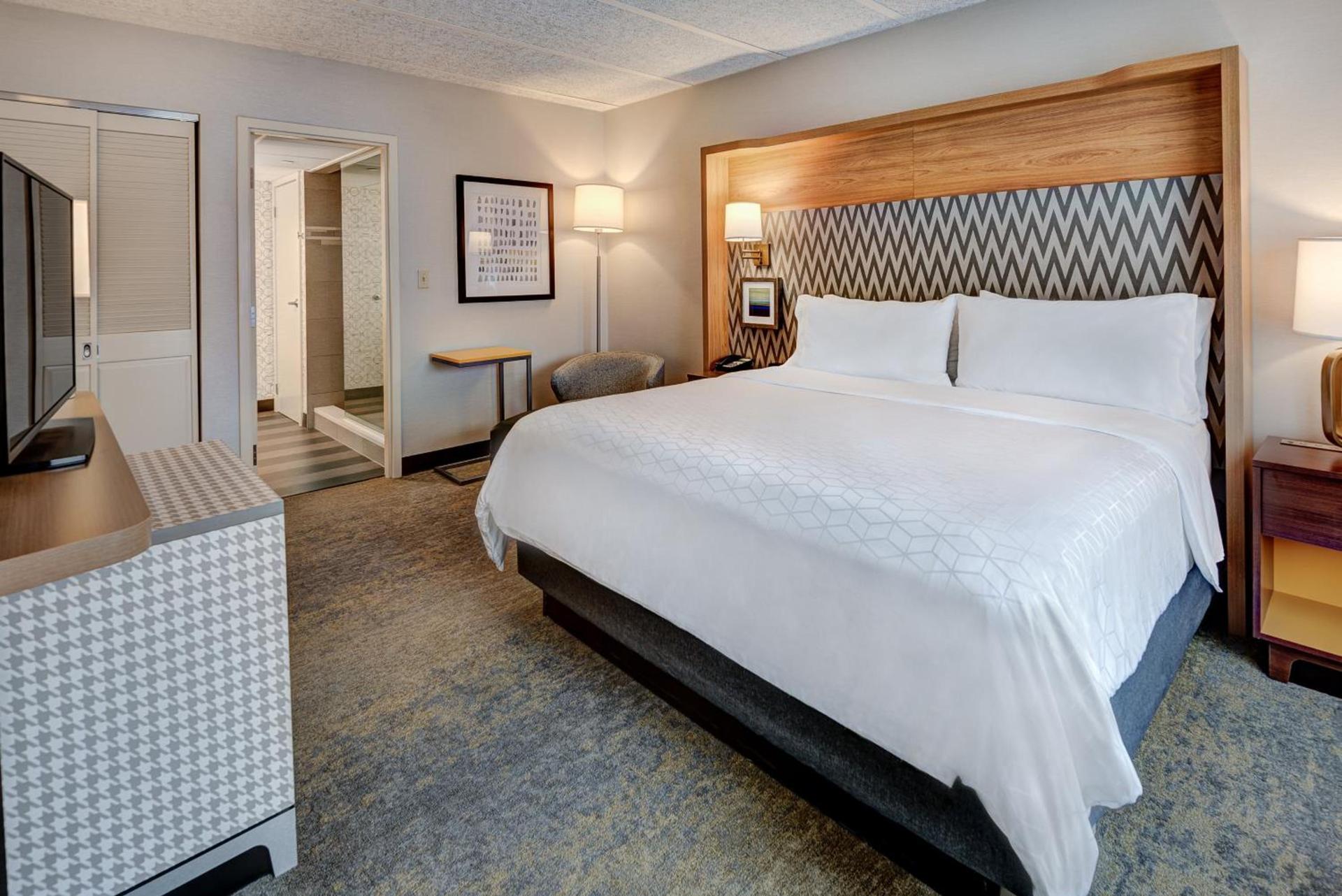 Holiday Inn East Windsor - Cranbury Area photo 11