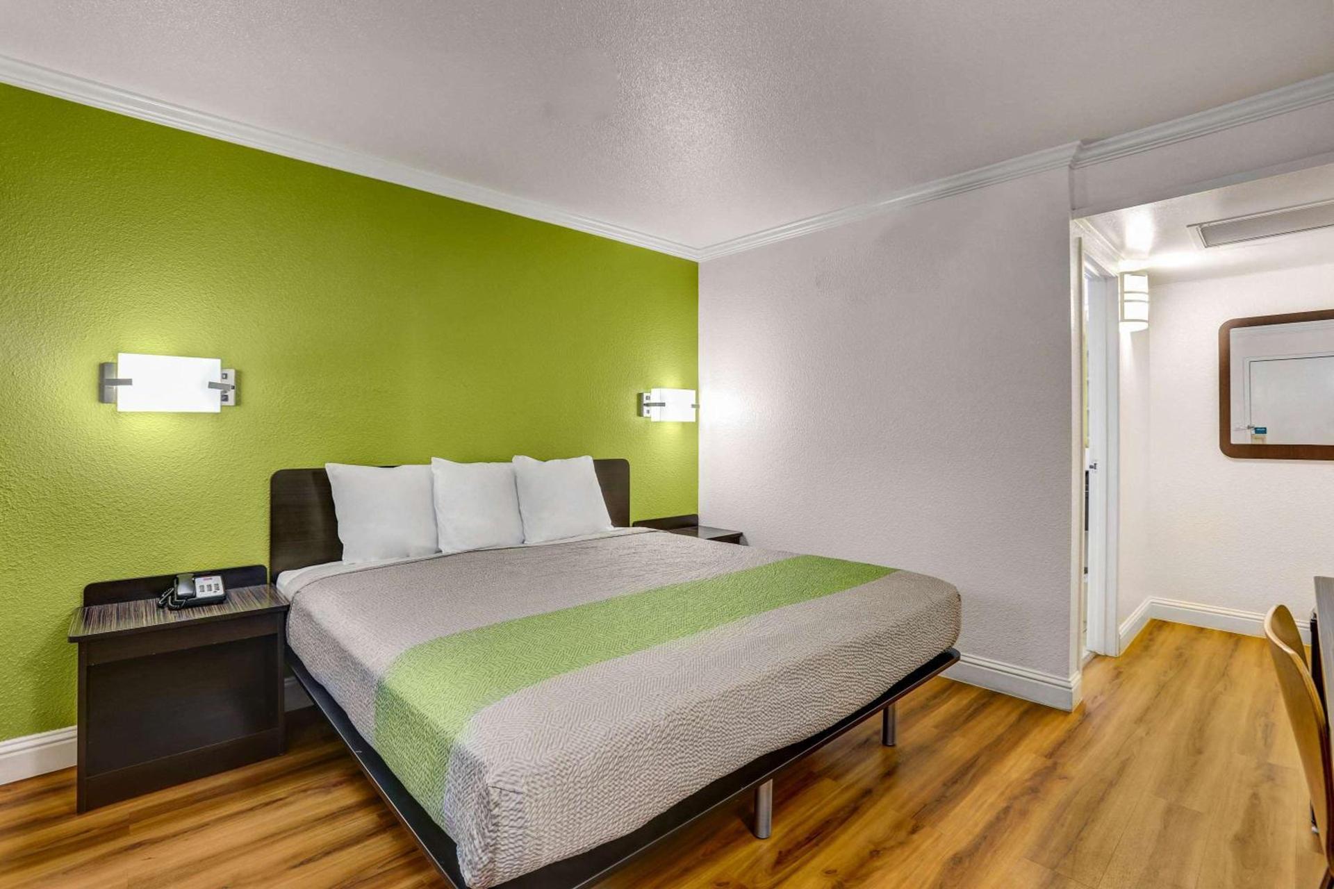 Motel 6-King City, CA photo 5