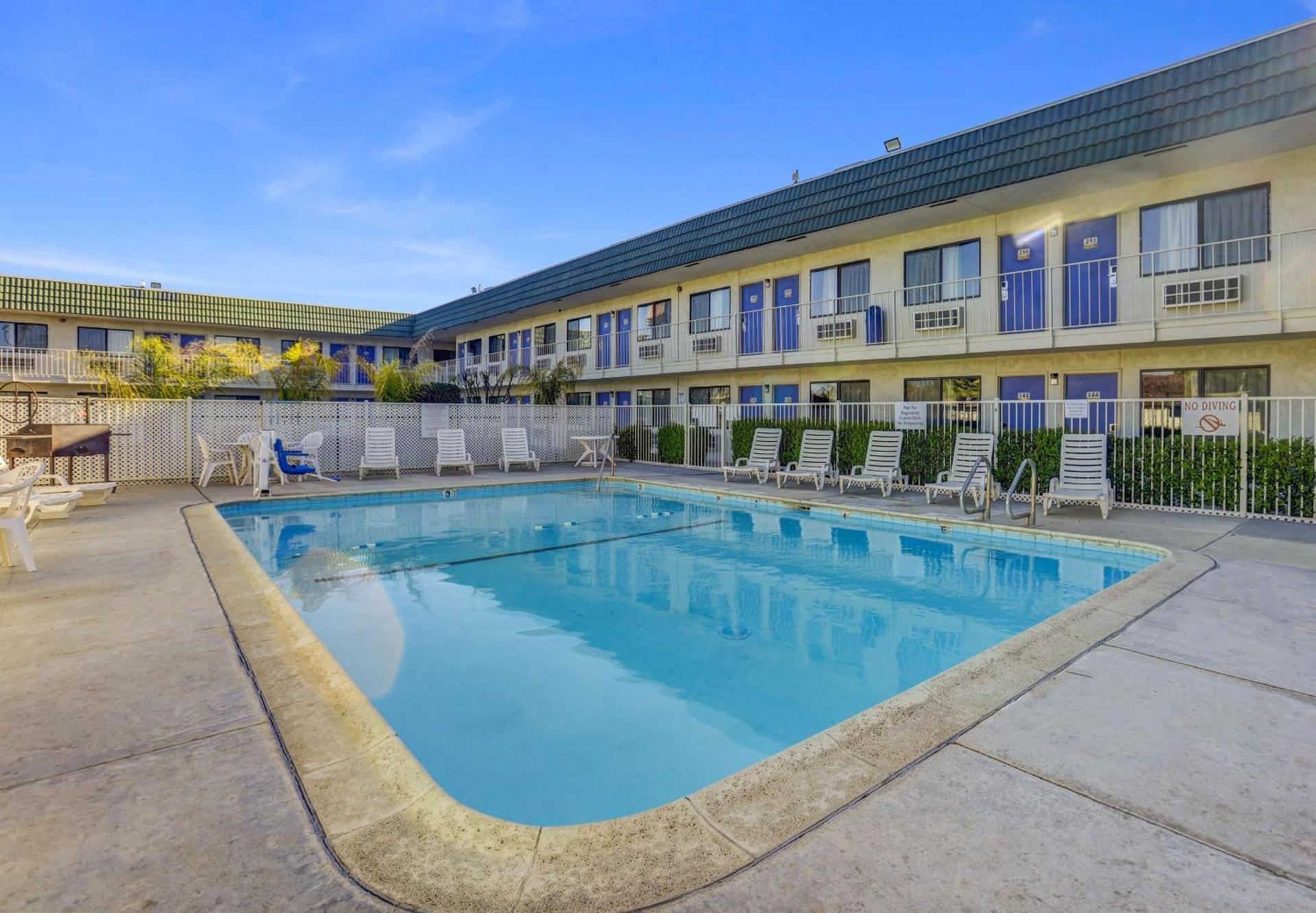 Motel 6-King City, CA photo 4
