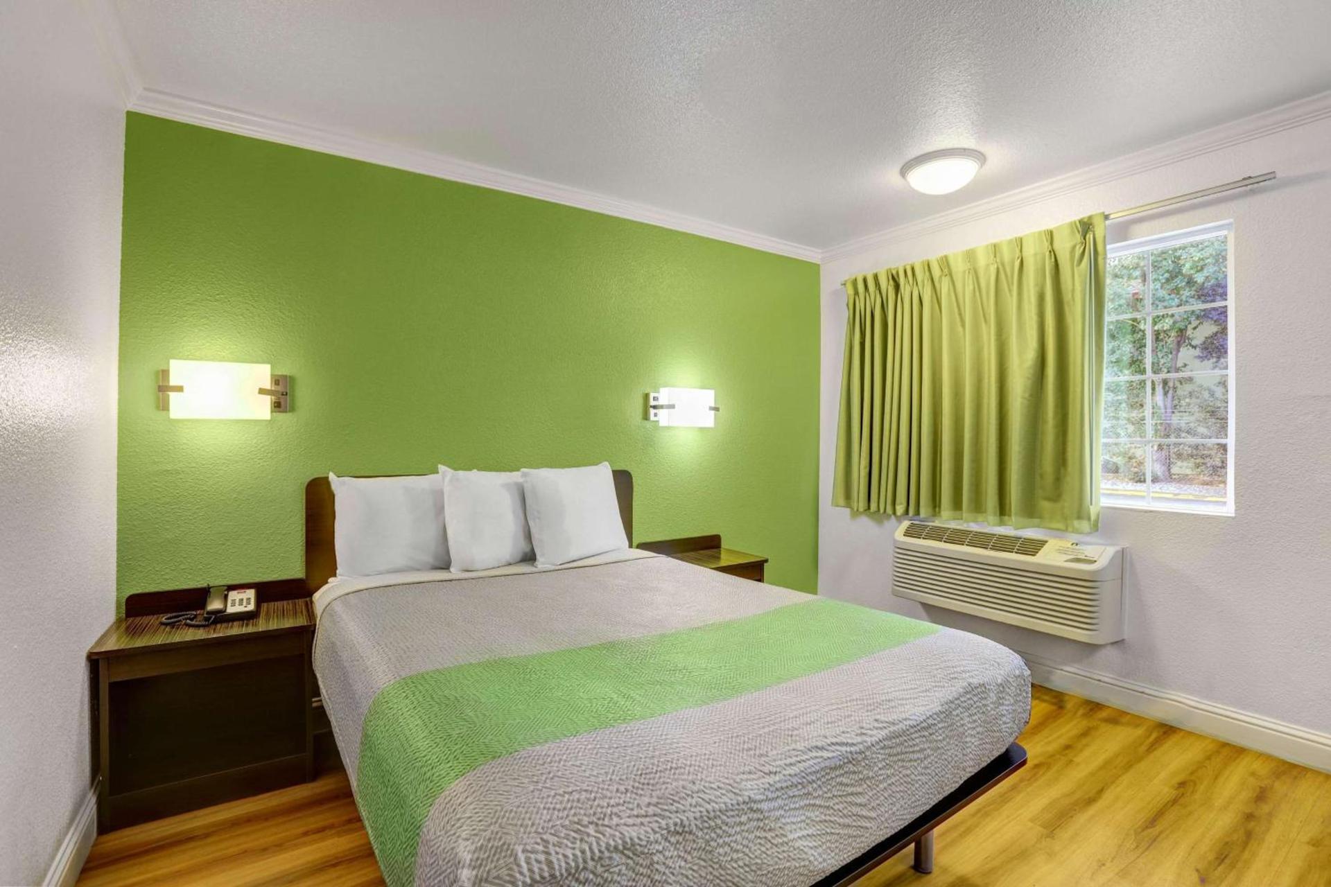 Motel 6-King City, CA photo 9