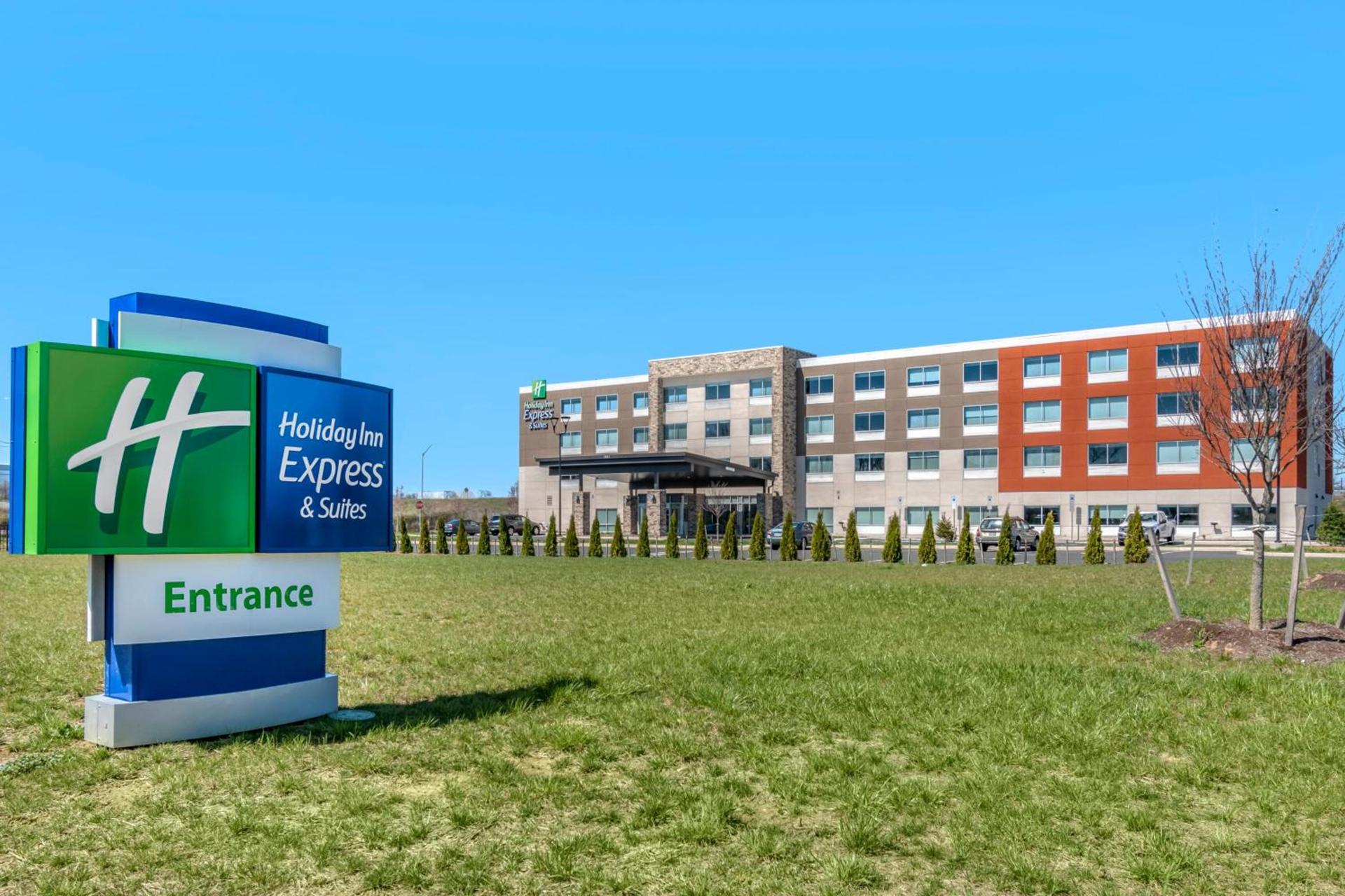 Holiday Inn Express & Suites - Carlisle Southwest I-81 by IHG photo 32