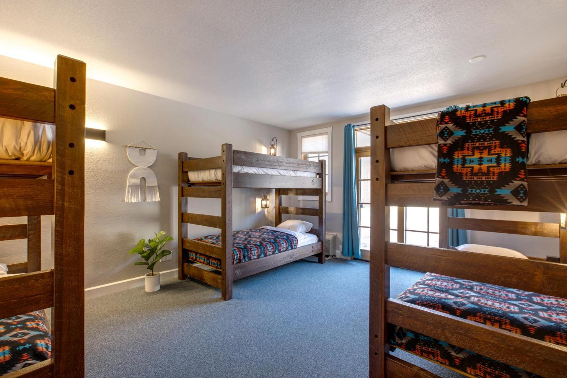 The Bivvi Hostel Telluride photo 27