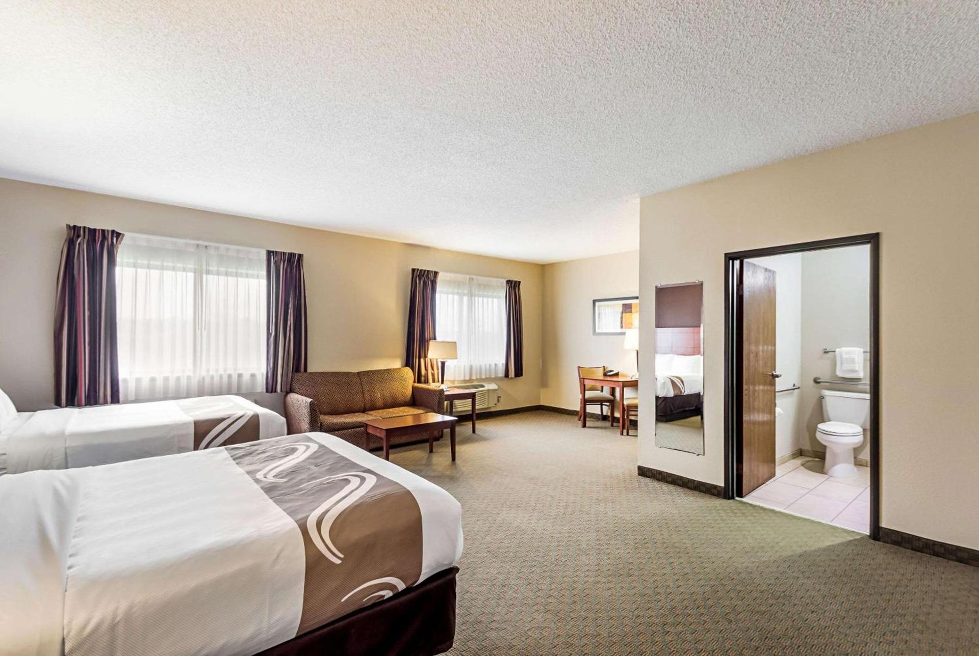 Quality Inn Sheboygan North I-43 photo 25