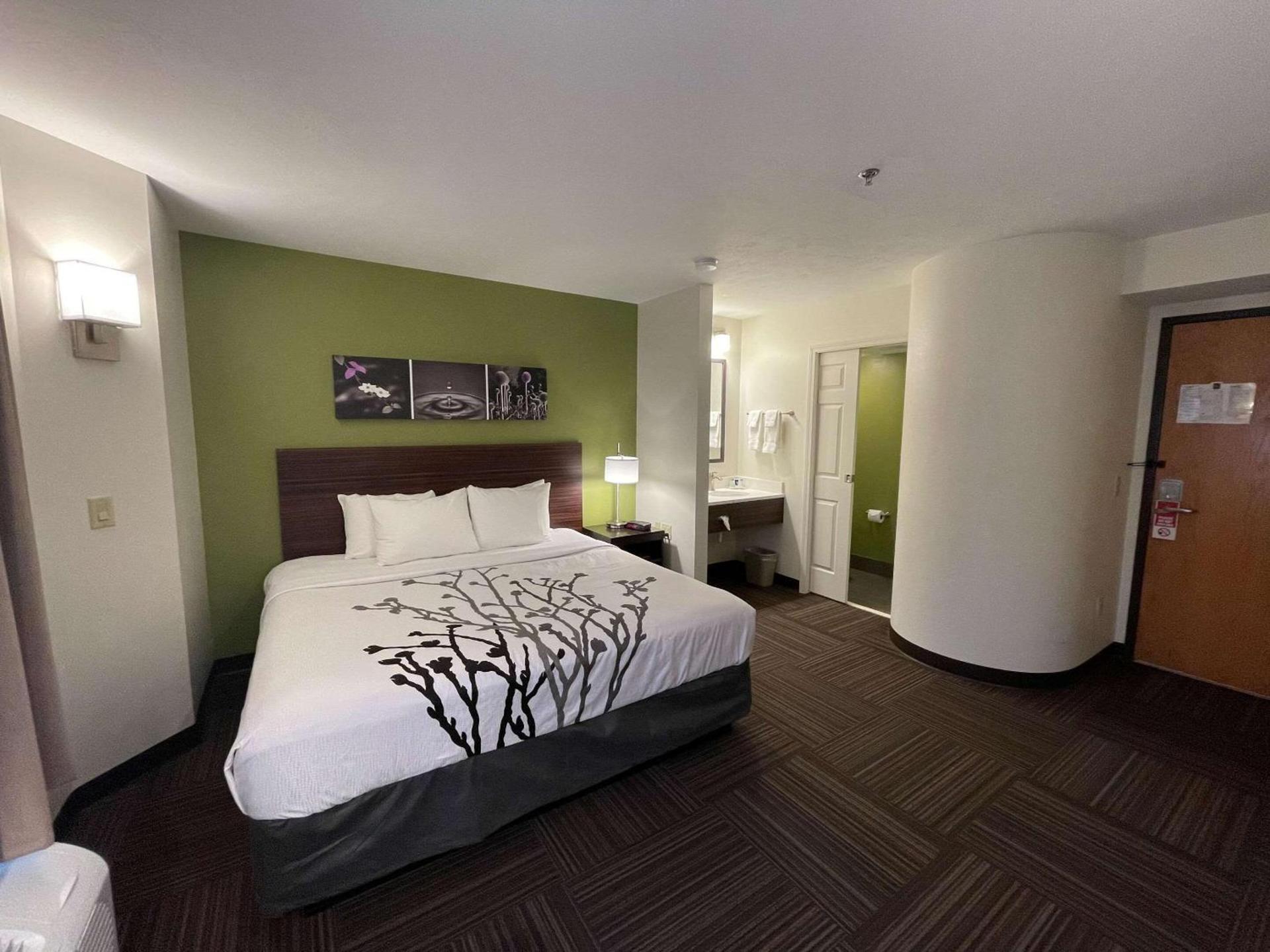 Sleep Inn Antigo photo 11