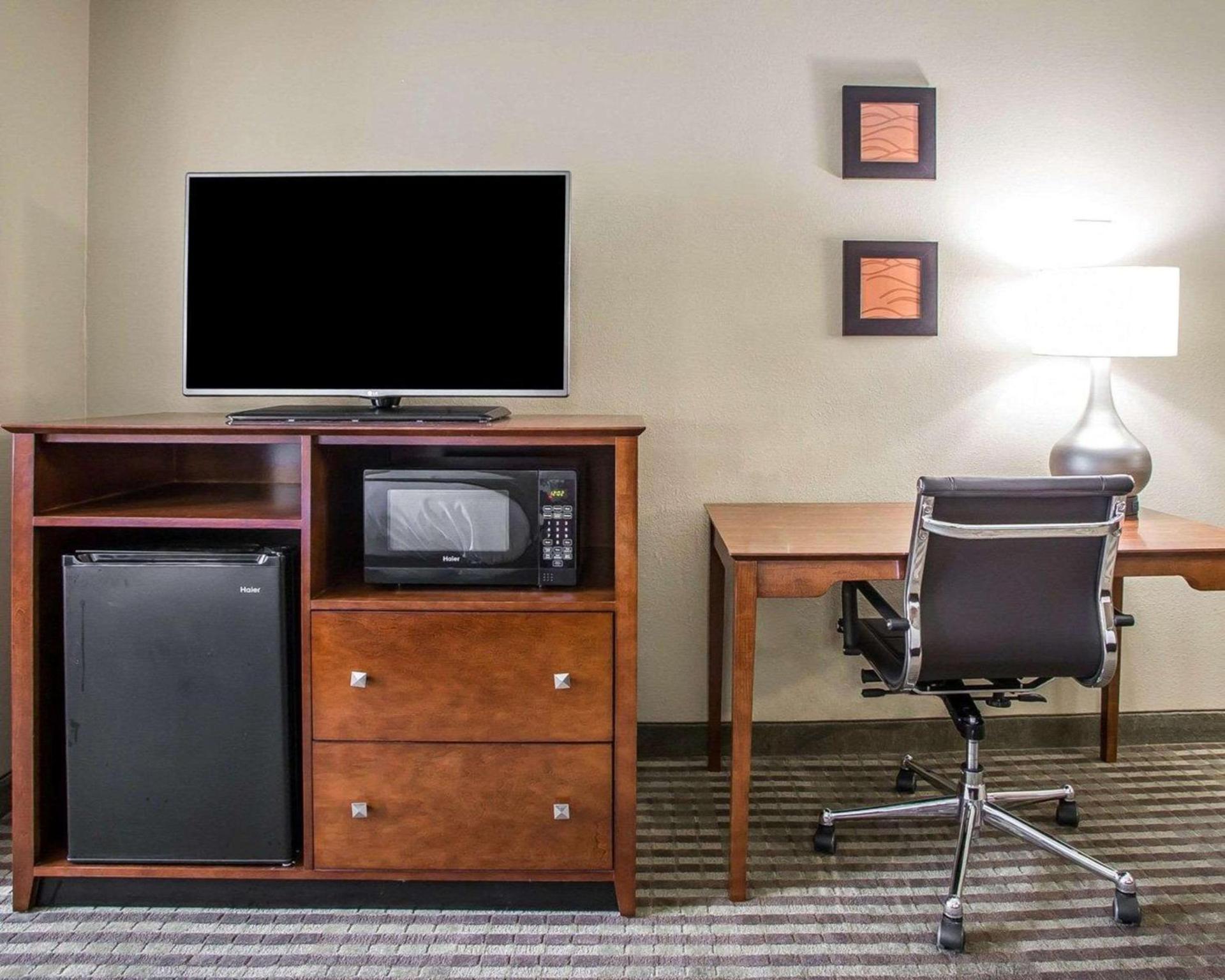 Comfort Inn Hammond I-94 photo 23