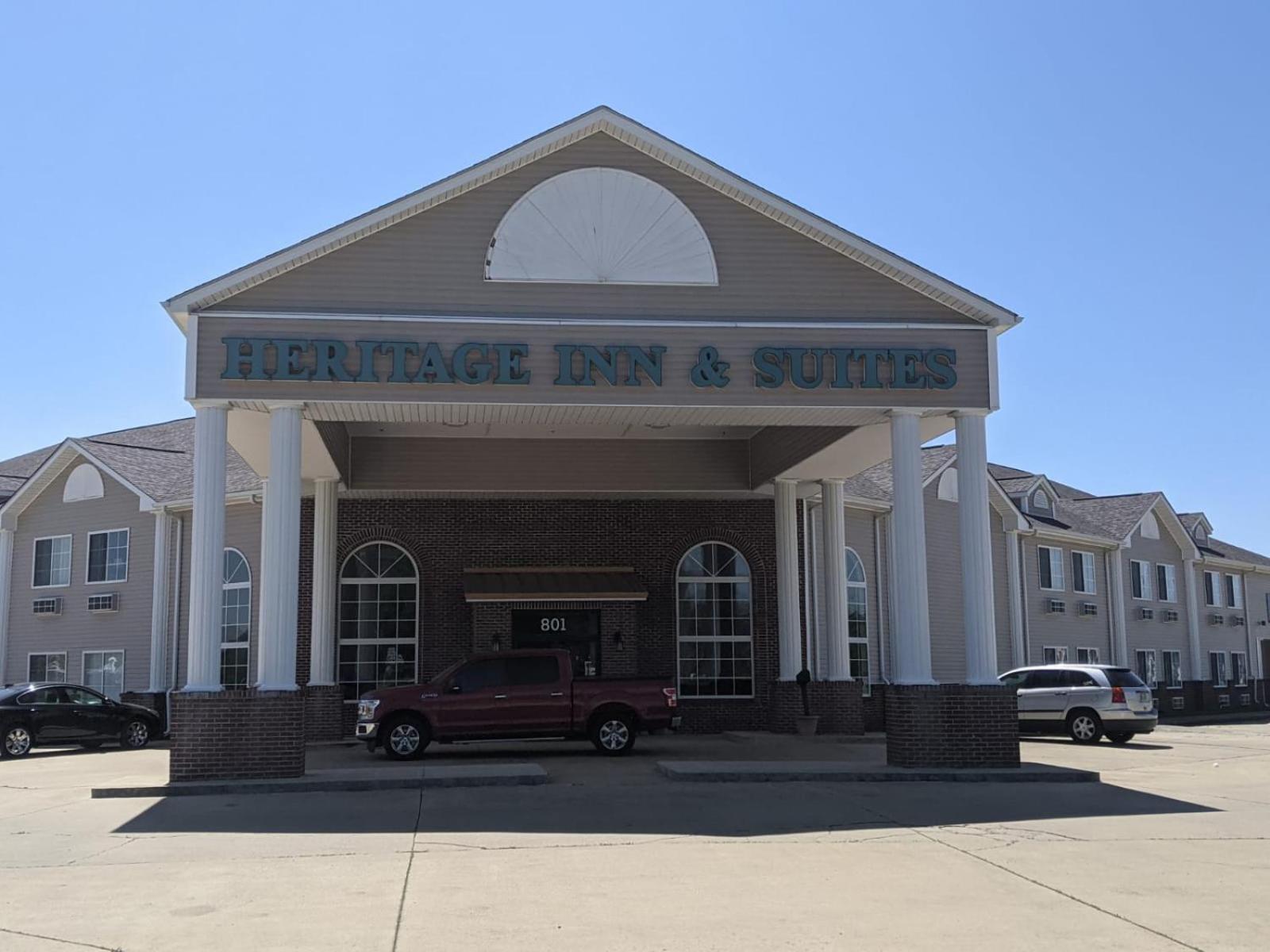 Heritage Inn and Suites photo 1