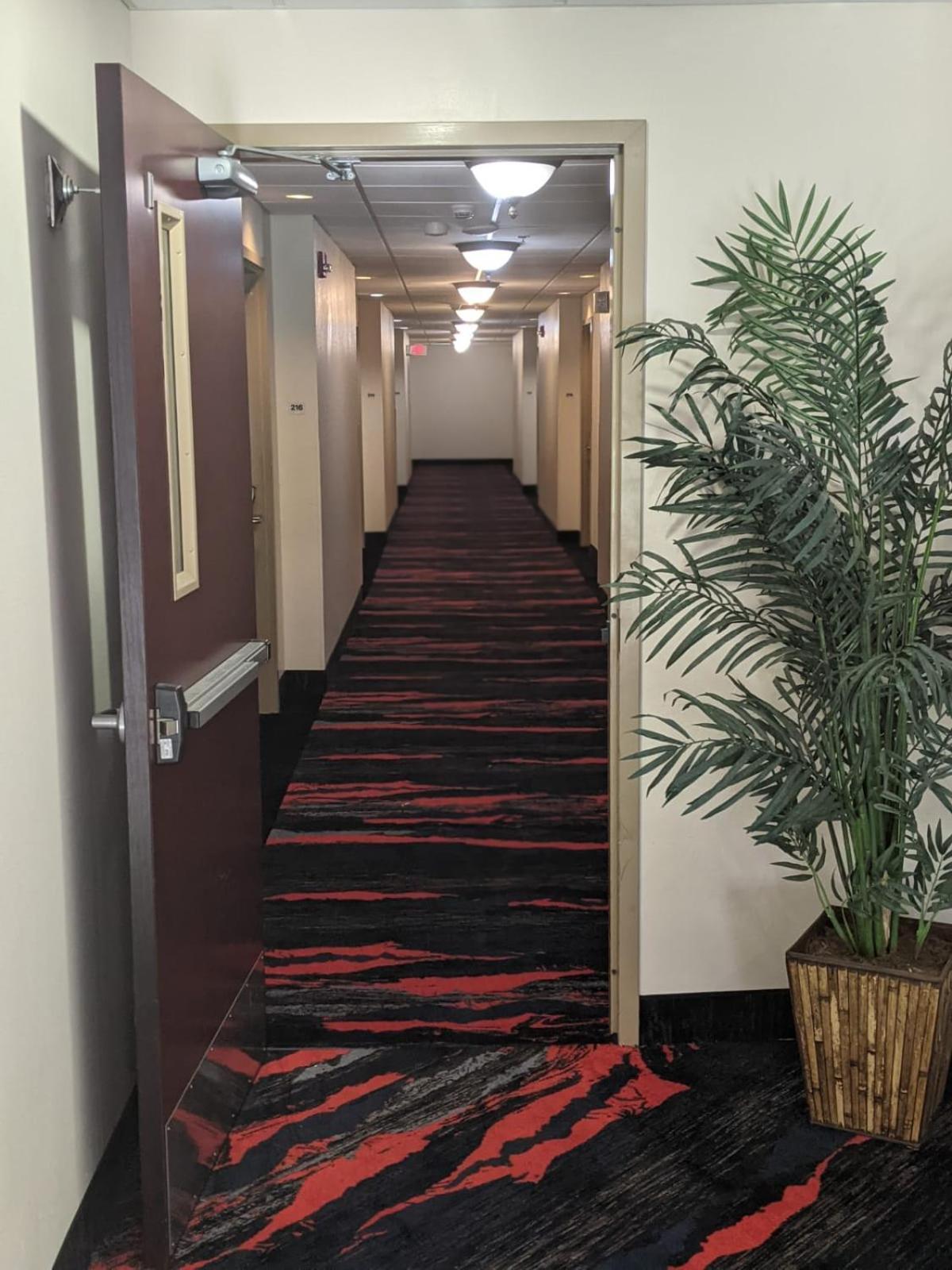 Heritage Inn and Suites photo 24