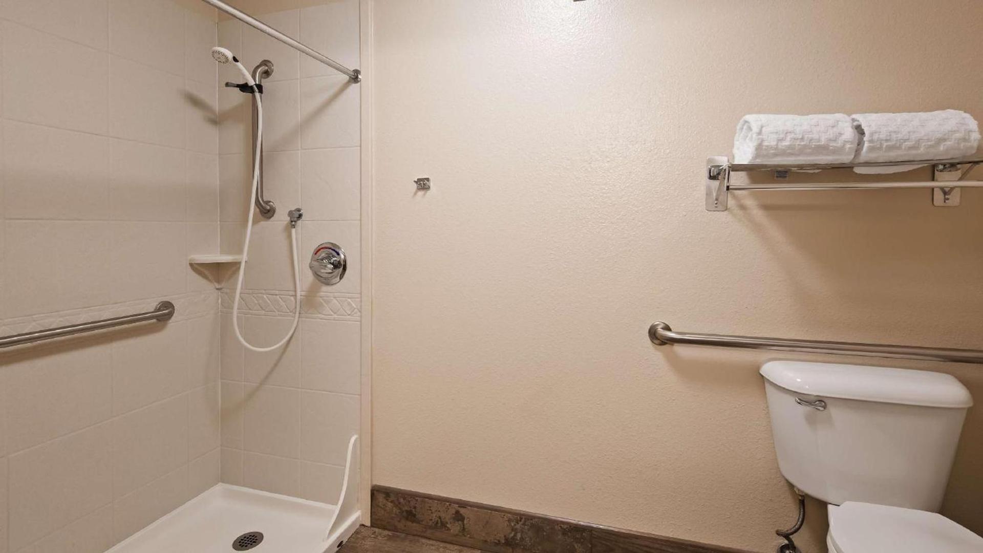Best Western PLUS Walla Walla Suites Inn photo 42