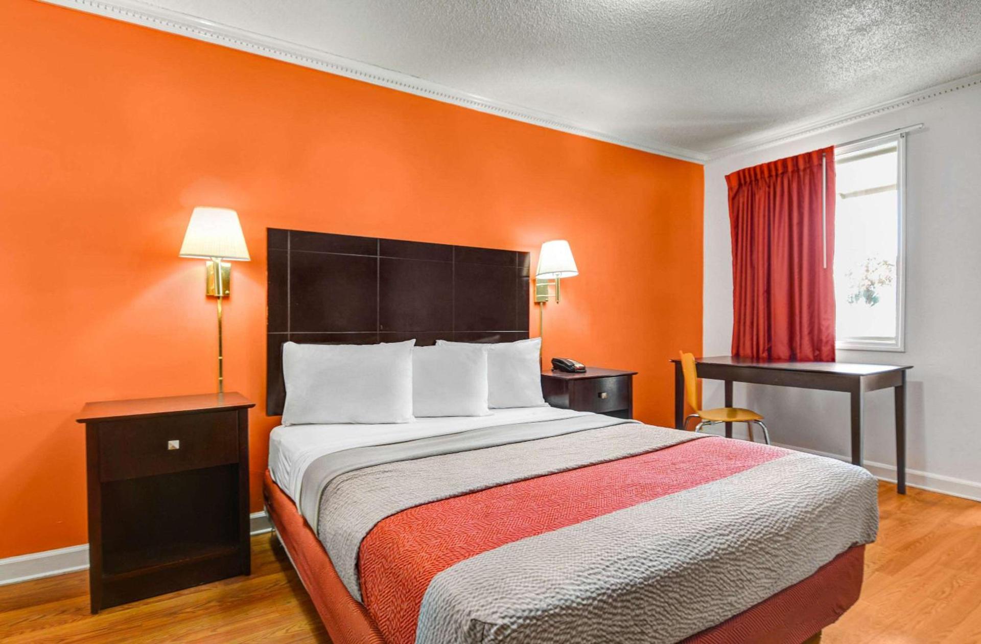 Motel 6-Americus, GA photo 12