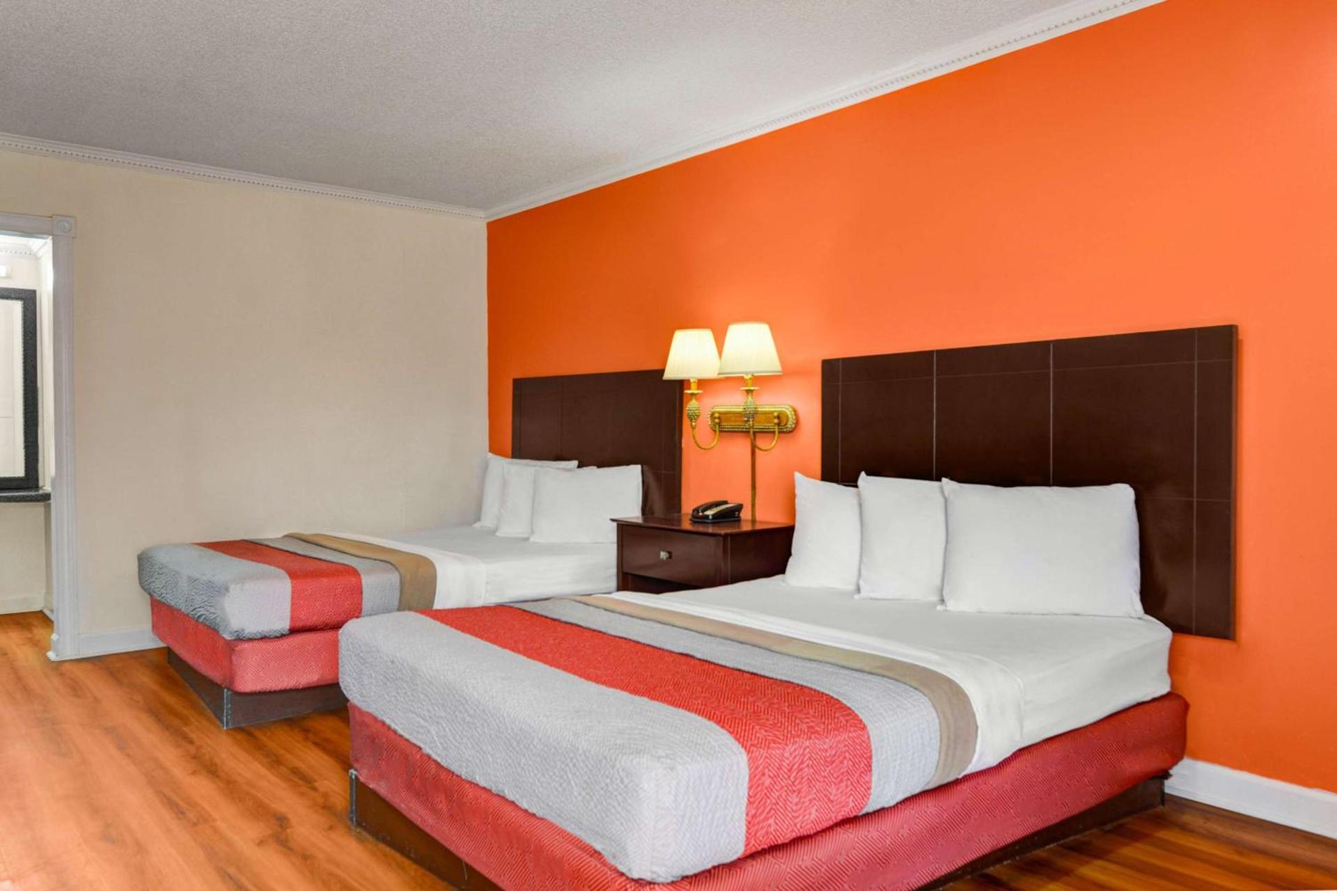 Motel 6-Americus, GA photo 13