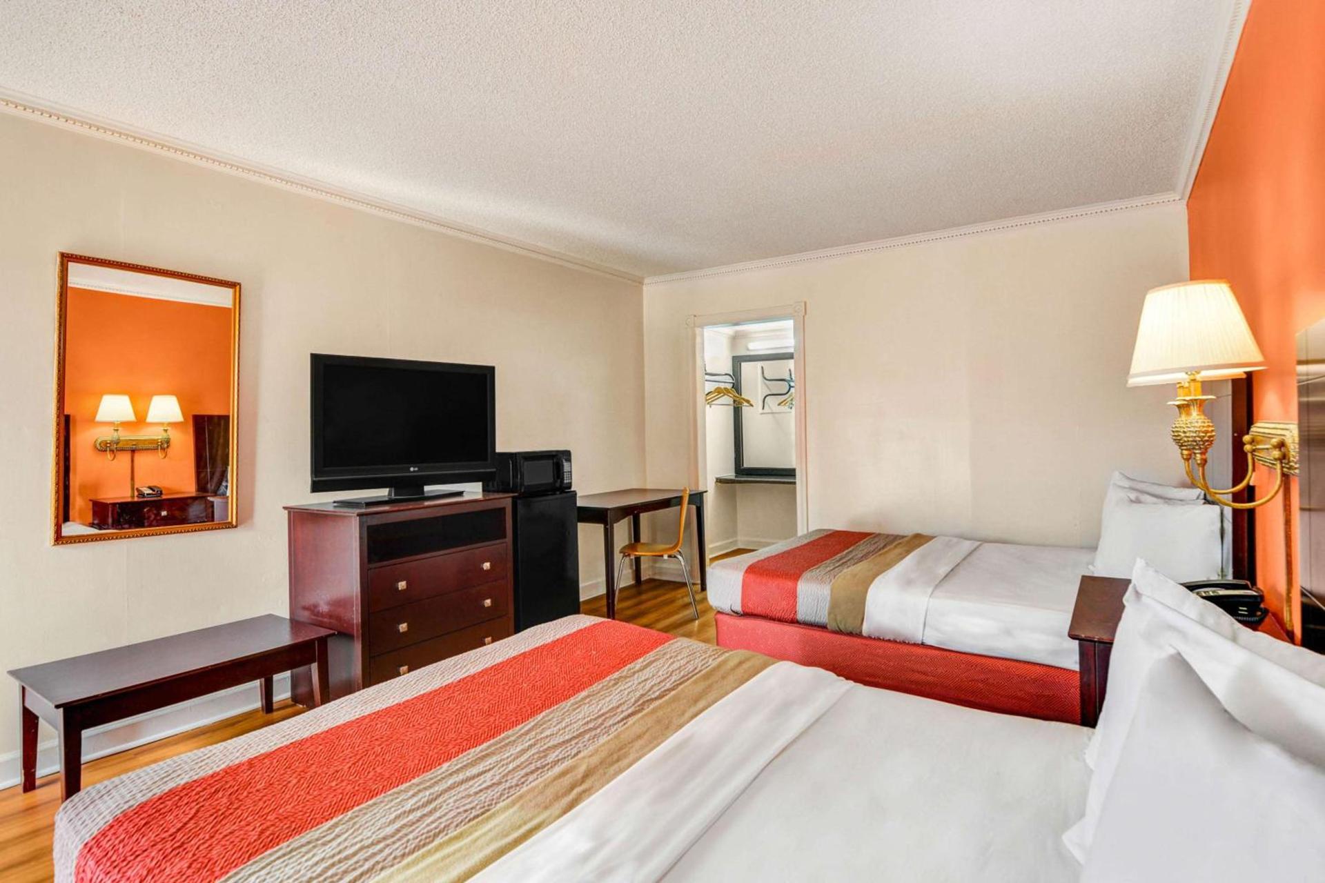 Motel 6-Americus, GA photo 14