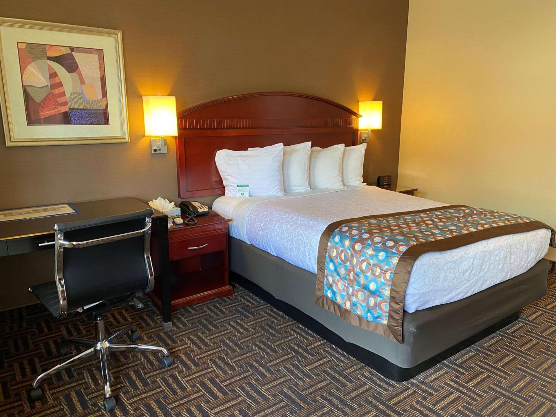 Best Western Pasadena Inn photo 17