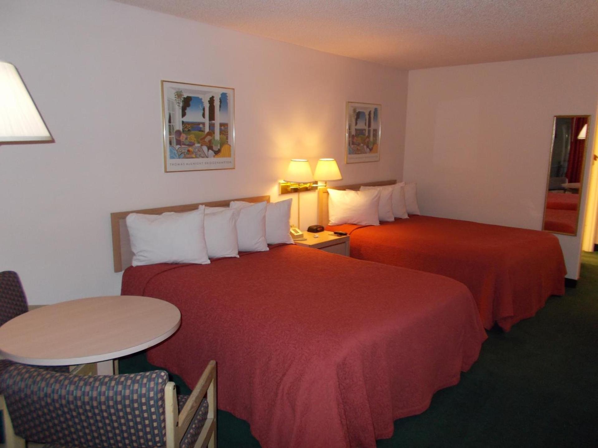 Cimarron Inn Klamath Falls photo 14