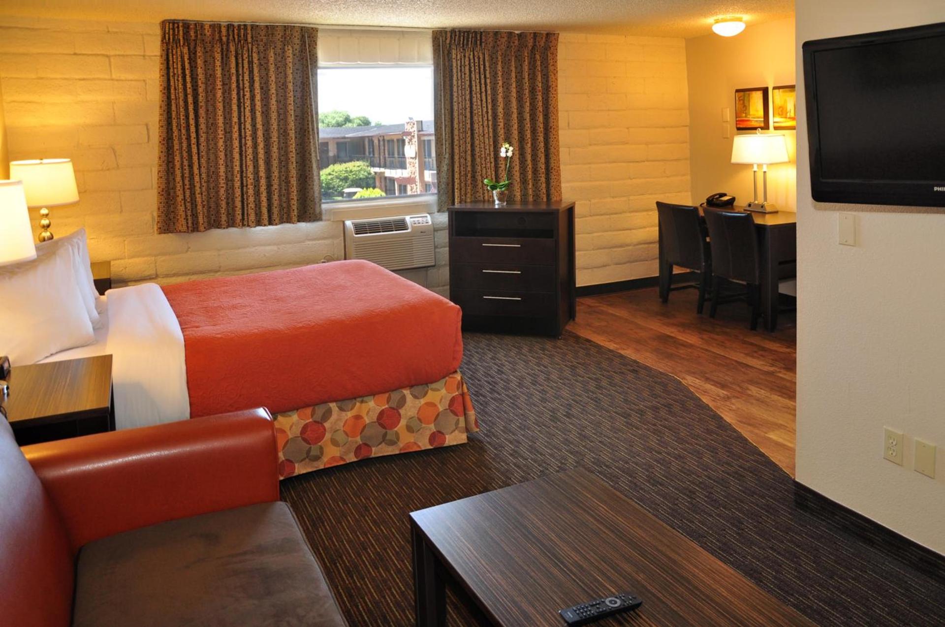 Cimarron Inn Klamath Falls photo 11