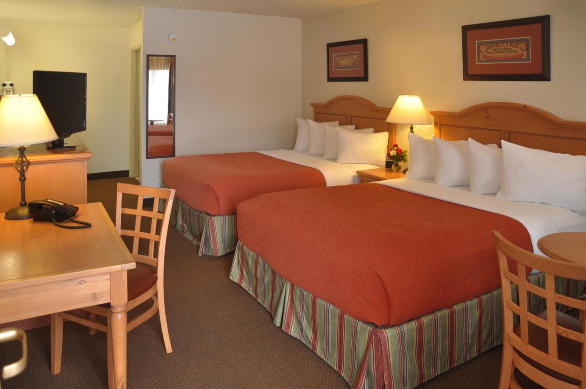 Cimarron Inn Klamath Falls photo 13