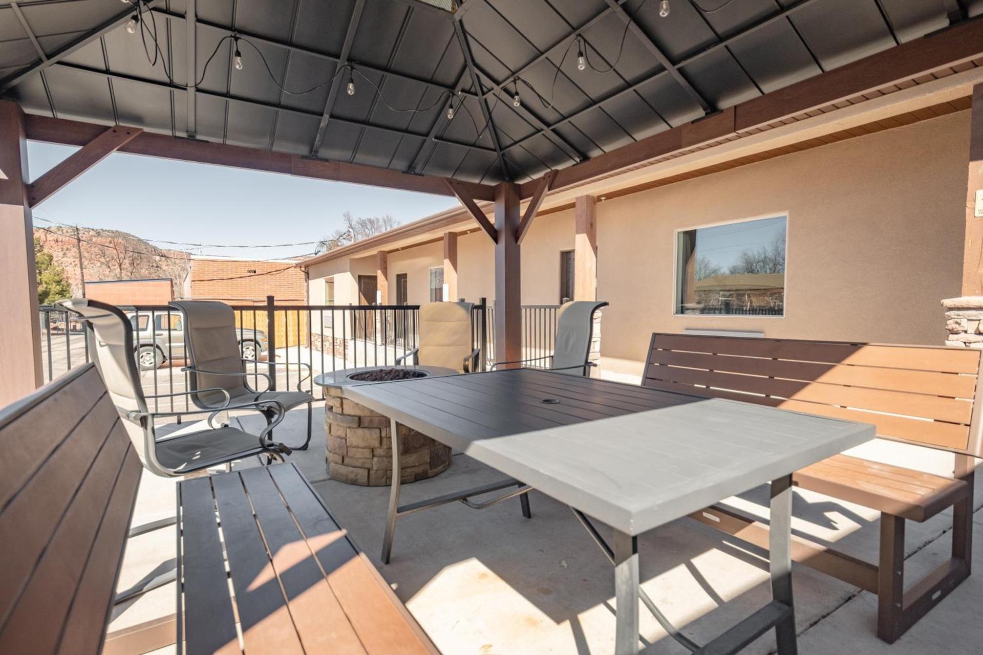 Kanab Suites photo 40