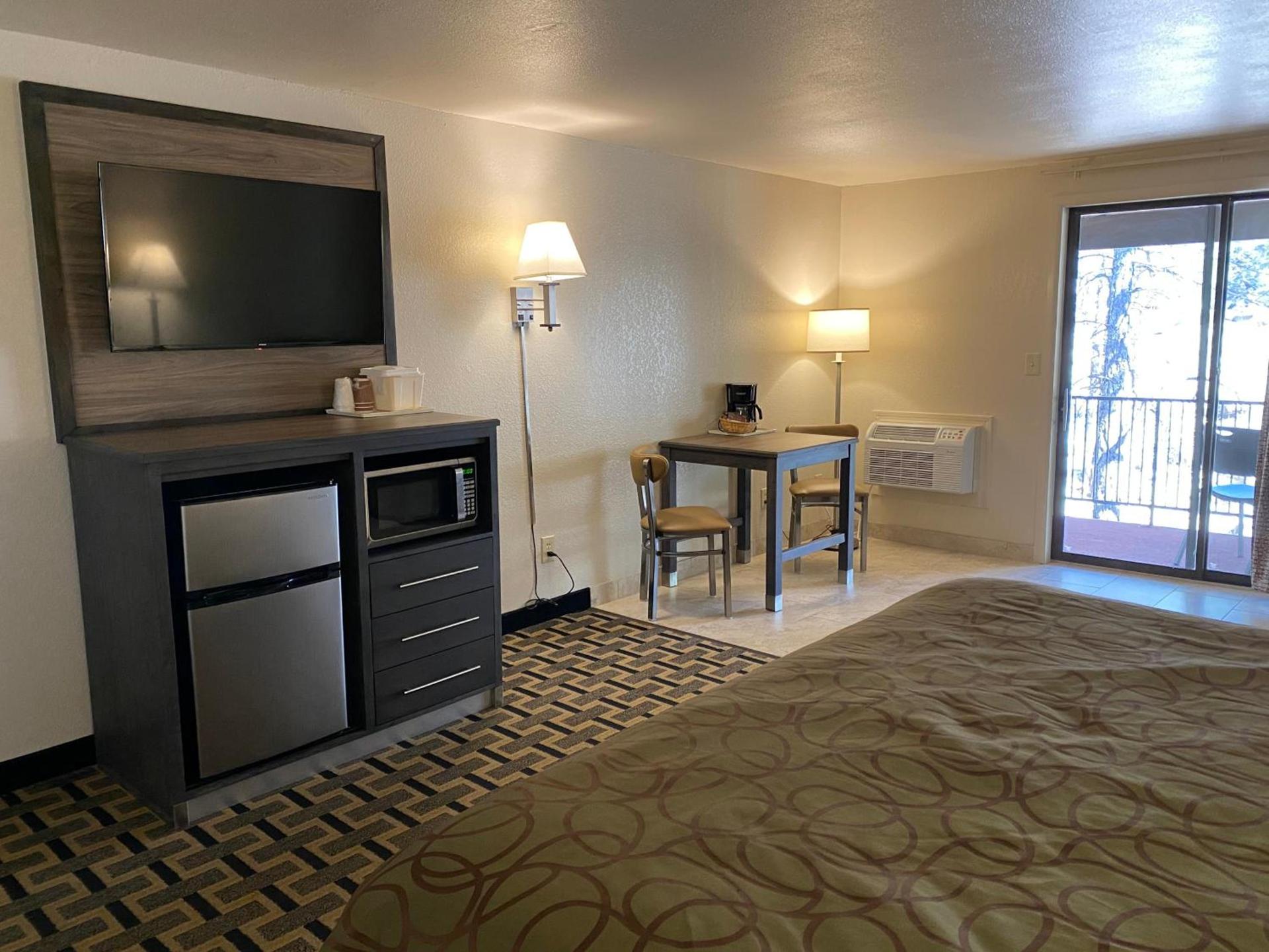 Motel In The Pines photo 36